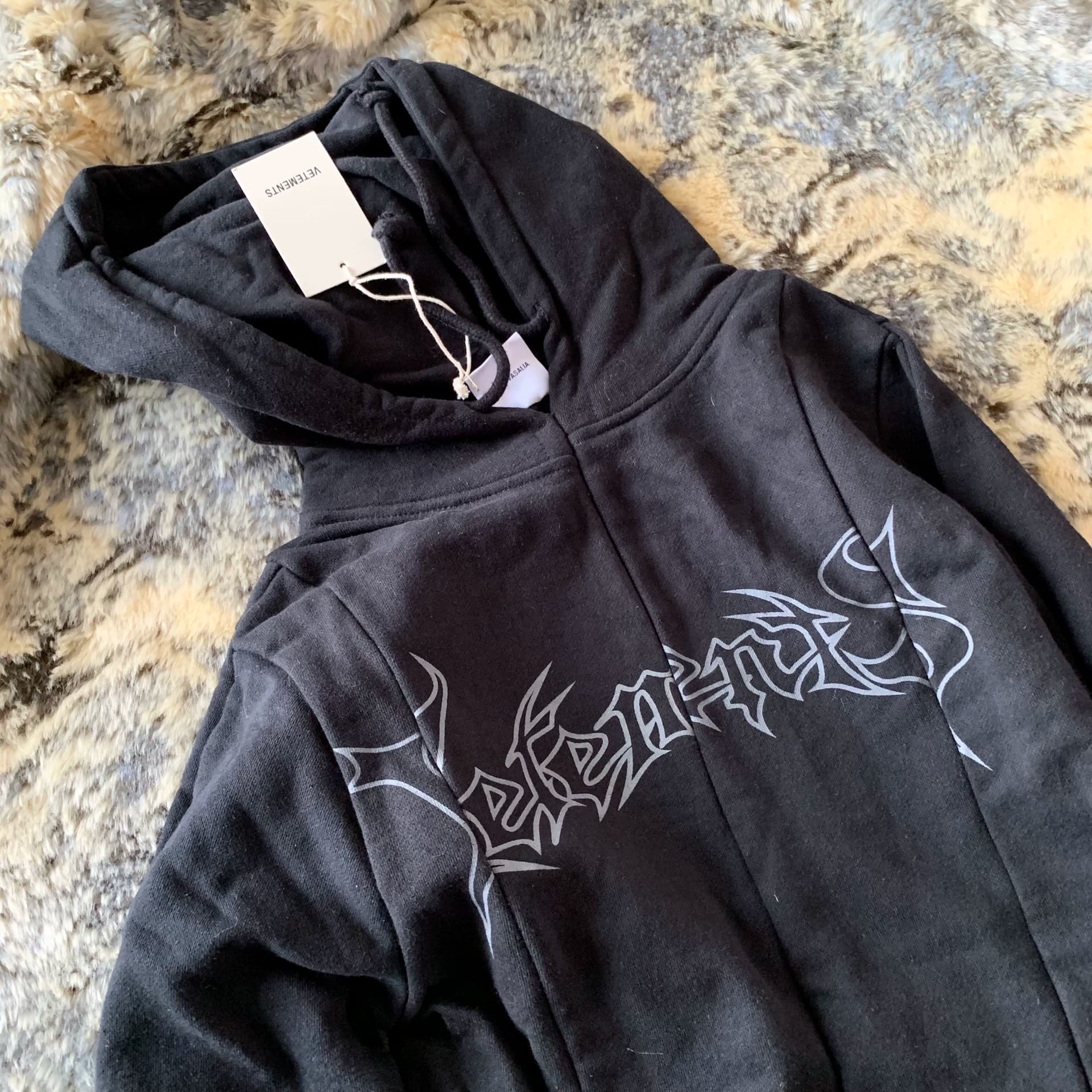 Барьерные наклейки*Свитер с ограниченной вязкой VETEMENTS 16fw GD K