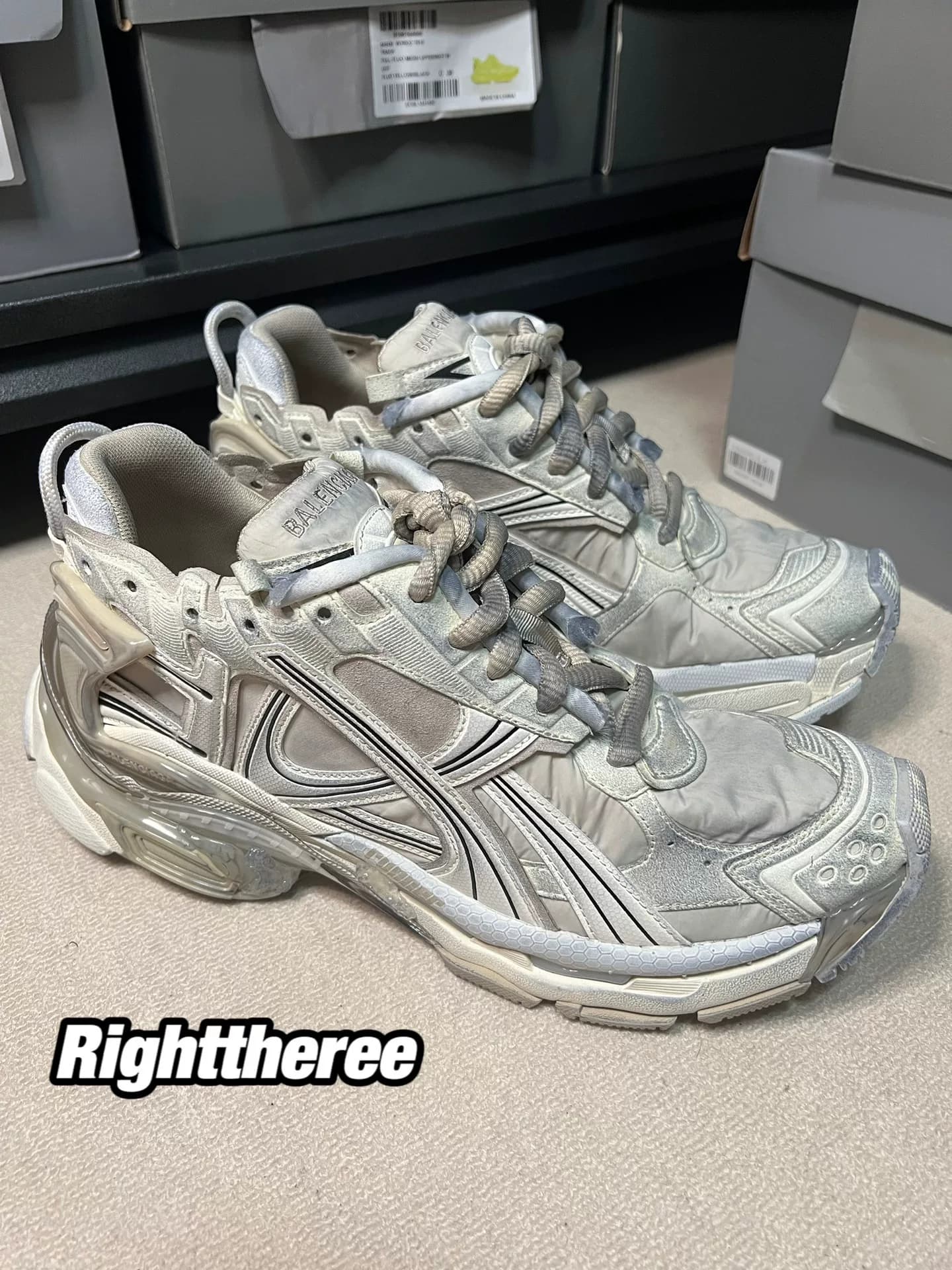 Летние кроссовки Balenciaga 24 цвета бежевой скорлупы от eggshell Runner
