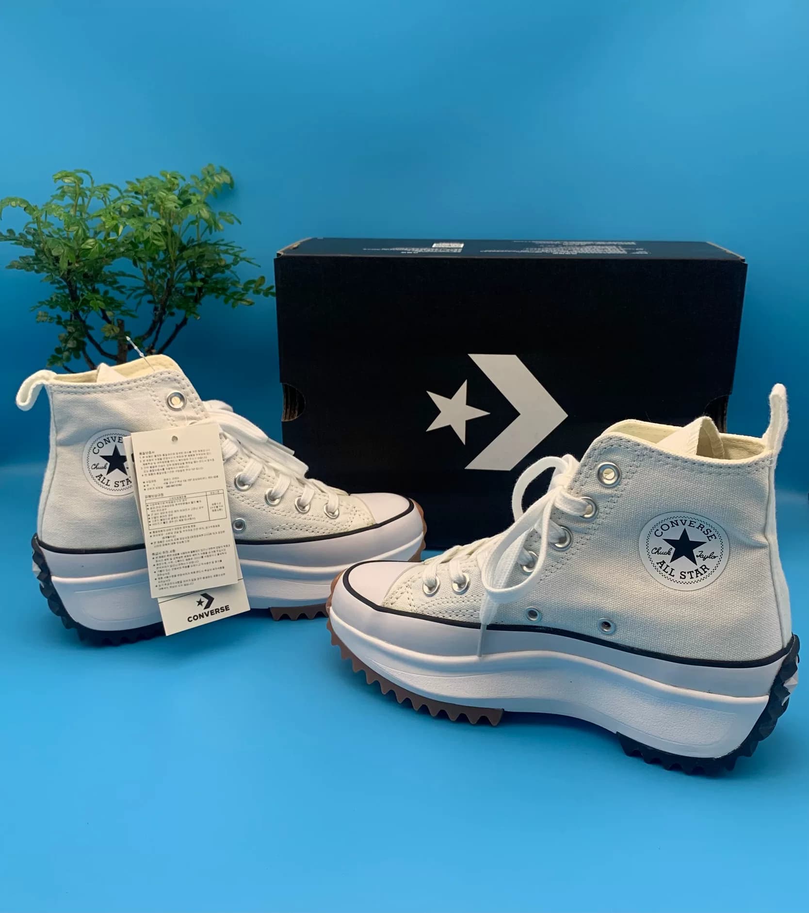 Совершенно новые парусиновые туфли Converse Converse Run Star Hike