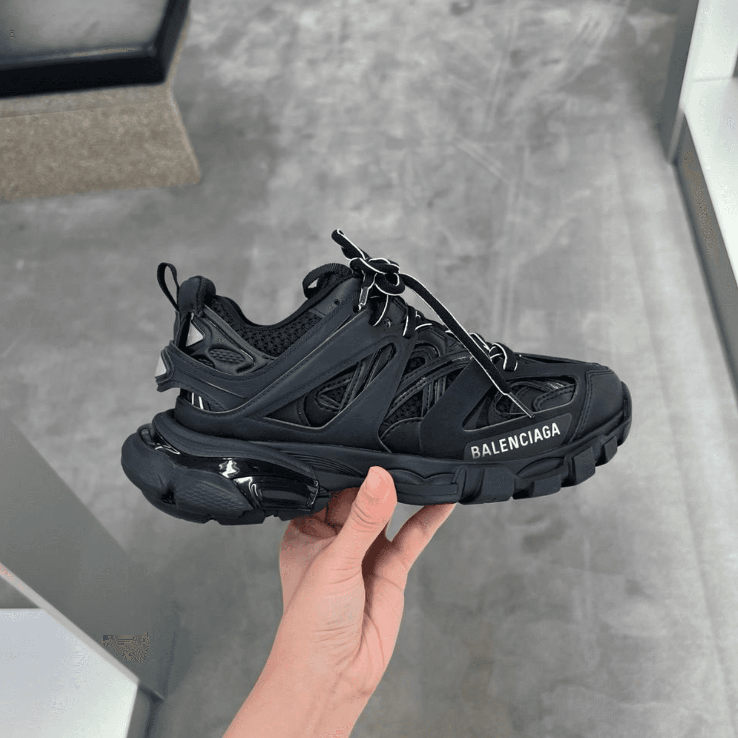 Xiaobaozi Италия Balenciaga женские кроссовки Balenciaga Daddy shoes спортивная обувь