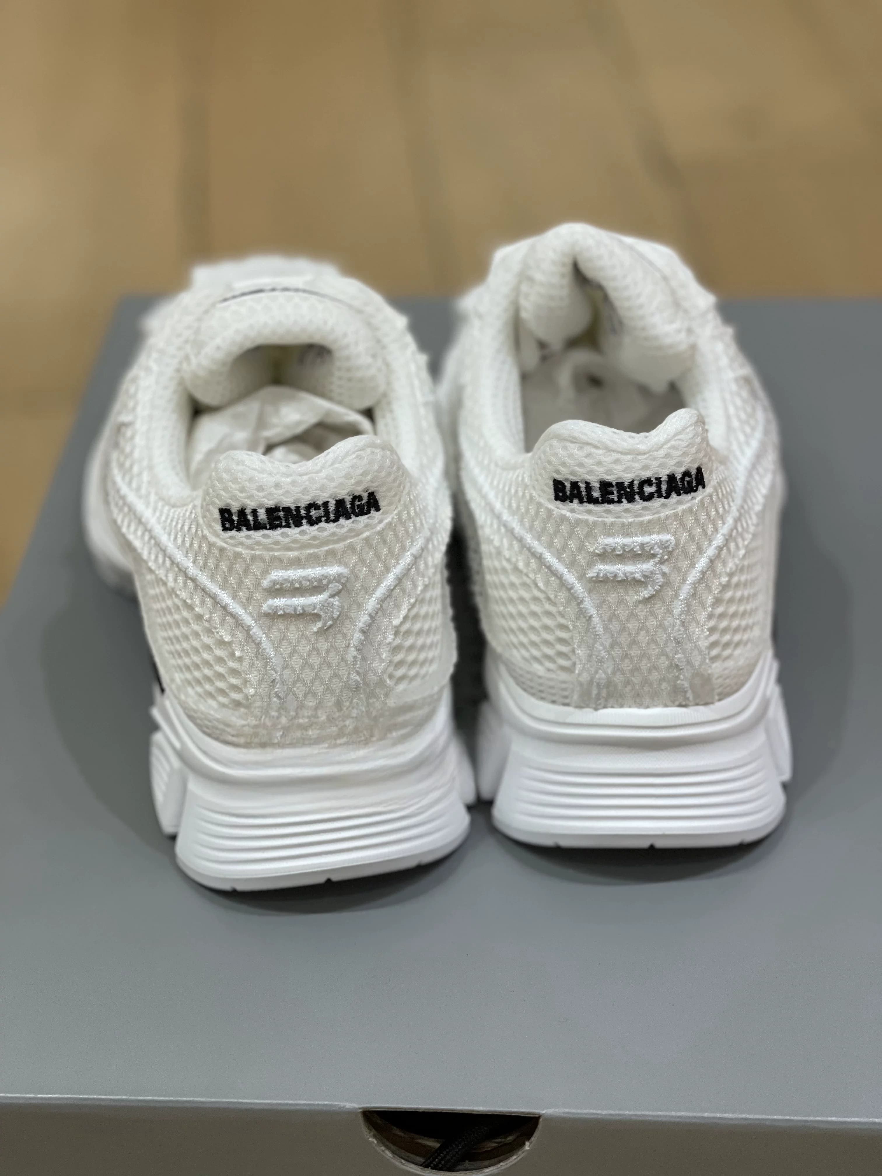 Balenciaga/Женская повседневная спортивная обувь Balenciaga, ранняя весна 2024, подлинная покупка 679339W2E