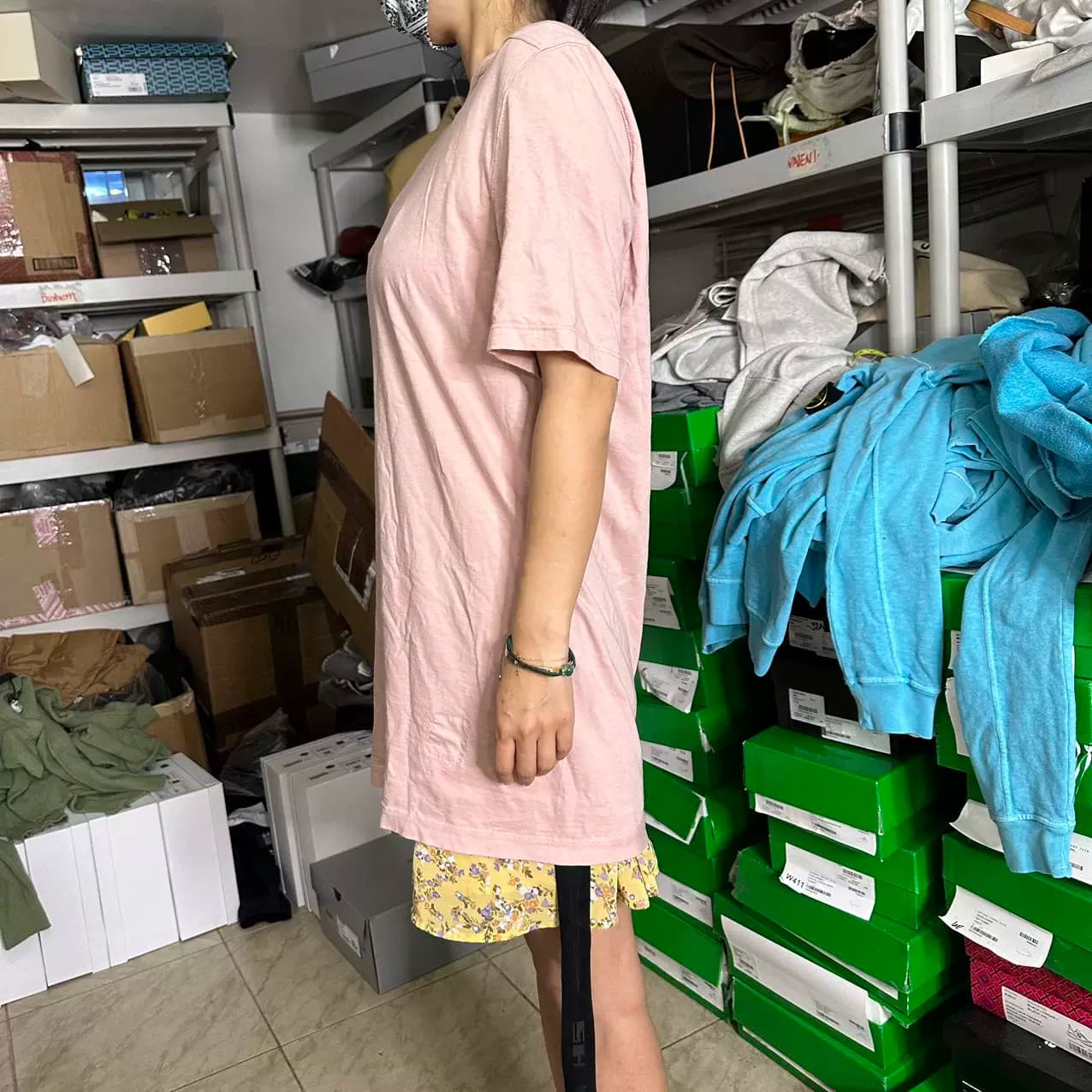Мужская розовая длинная футболка Rick Owens с короткими рукавами DU01C6250, длина 7,15 см