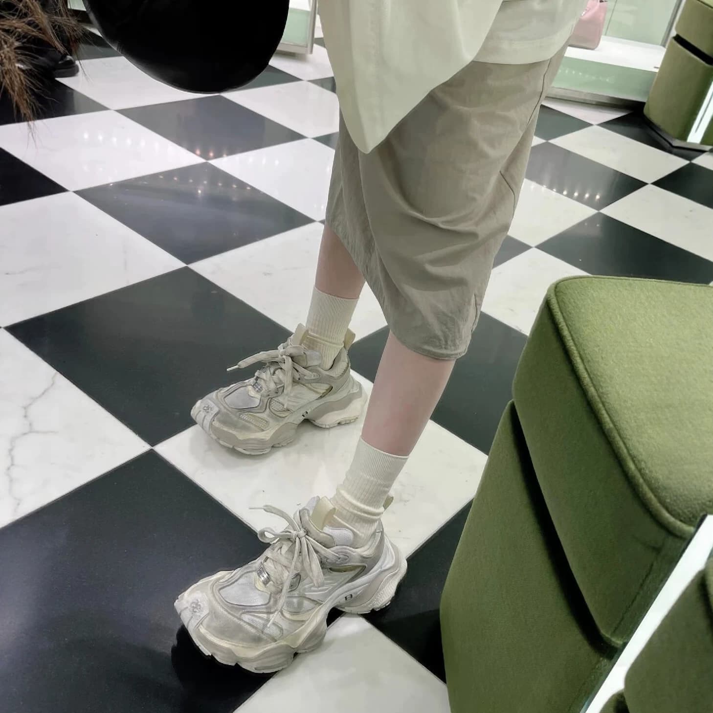 Специальное предложение Balenciaga/Белые кроссовки-карго Balenciaga на толстой подошве 785756