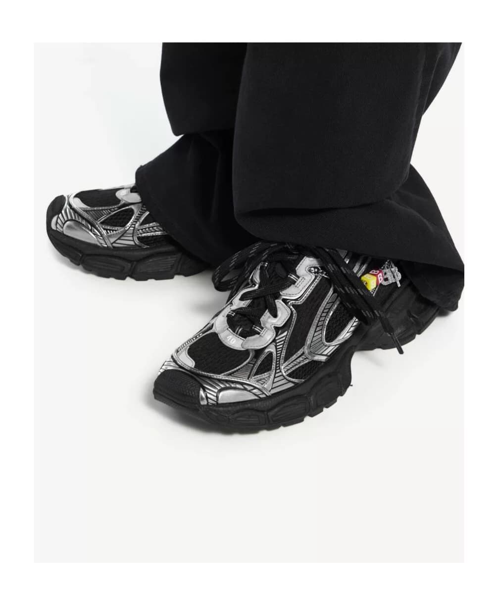 Balenciaga/ женская повседневная спортивная обувь Balenciaga, цвет черный, серебристый, 3XL, сетчатая с подвесками, с глубоким вырезом