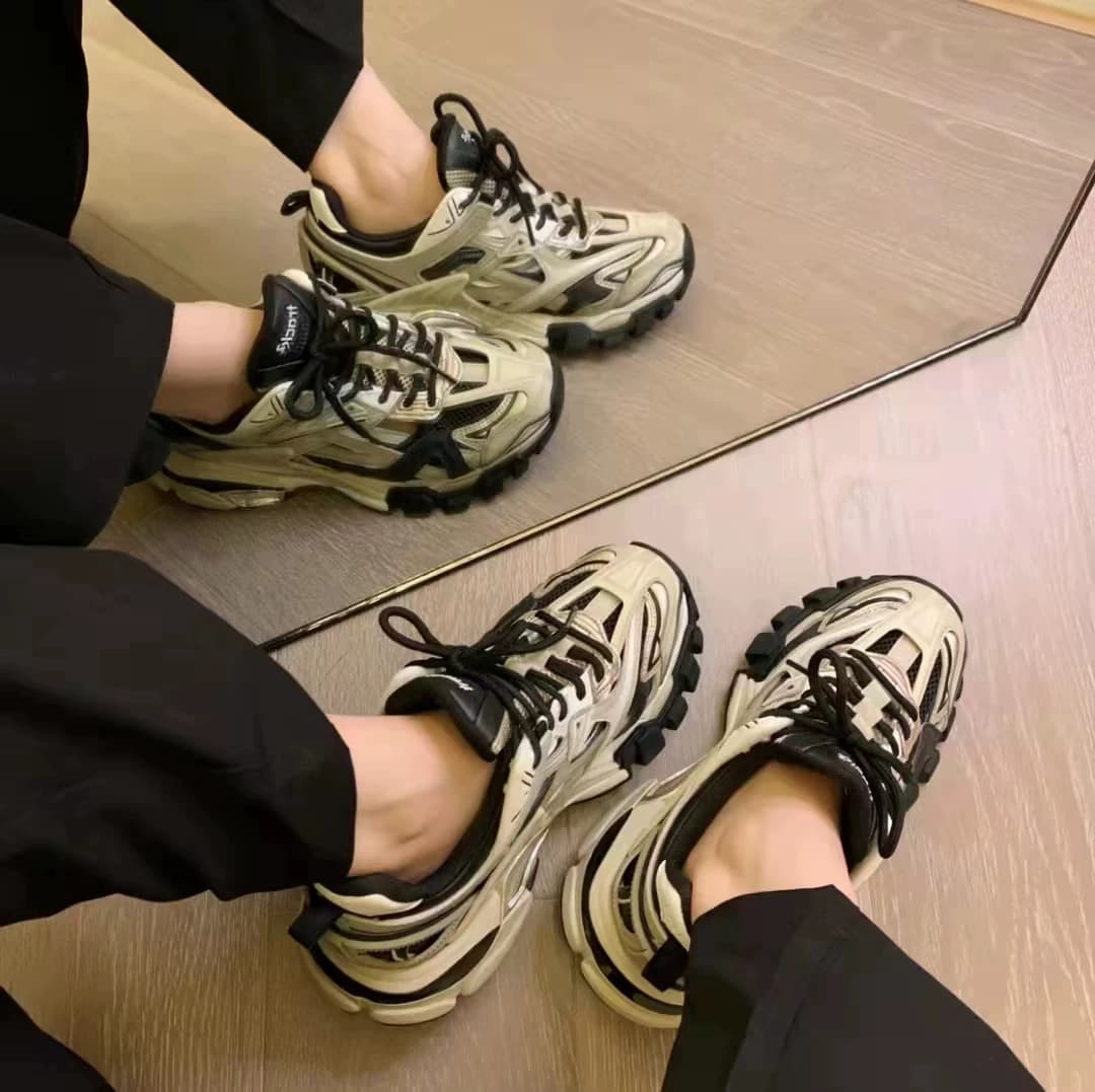 Кроссовки Balenciaga Track 2 нового цвета с длинными штанинами Buddha Village от Balenciaga Track 2 для мужчин и женщин