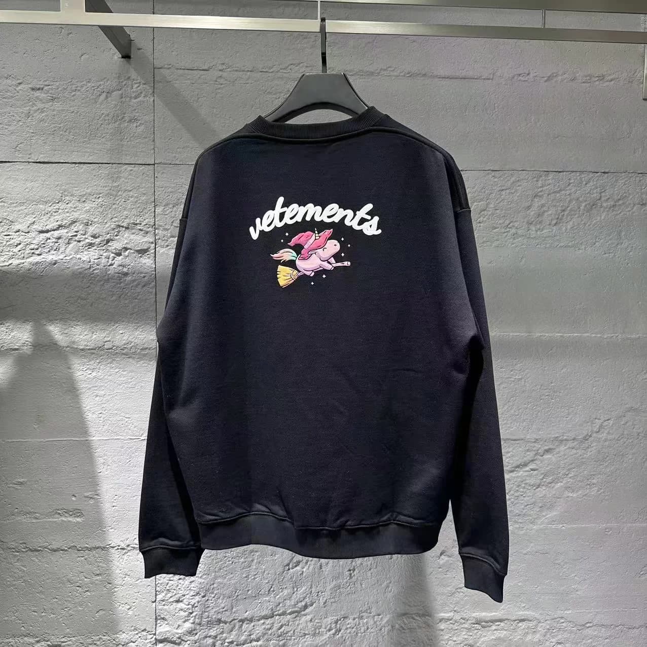 Осенне-зимний пуловер-свитер VETEMENTS 63520309