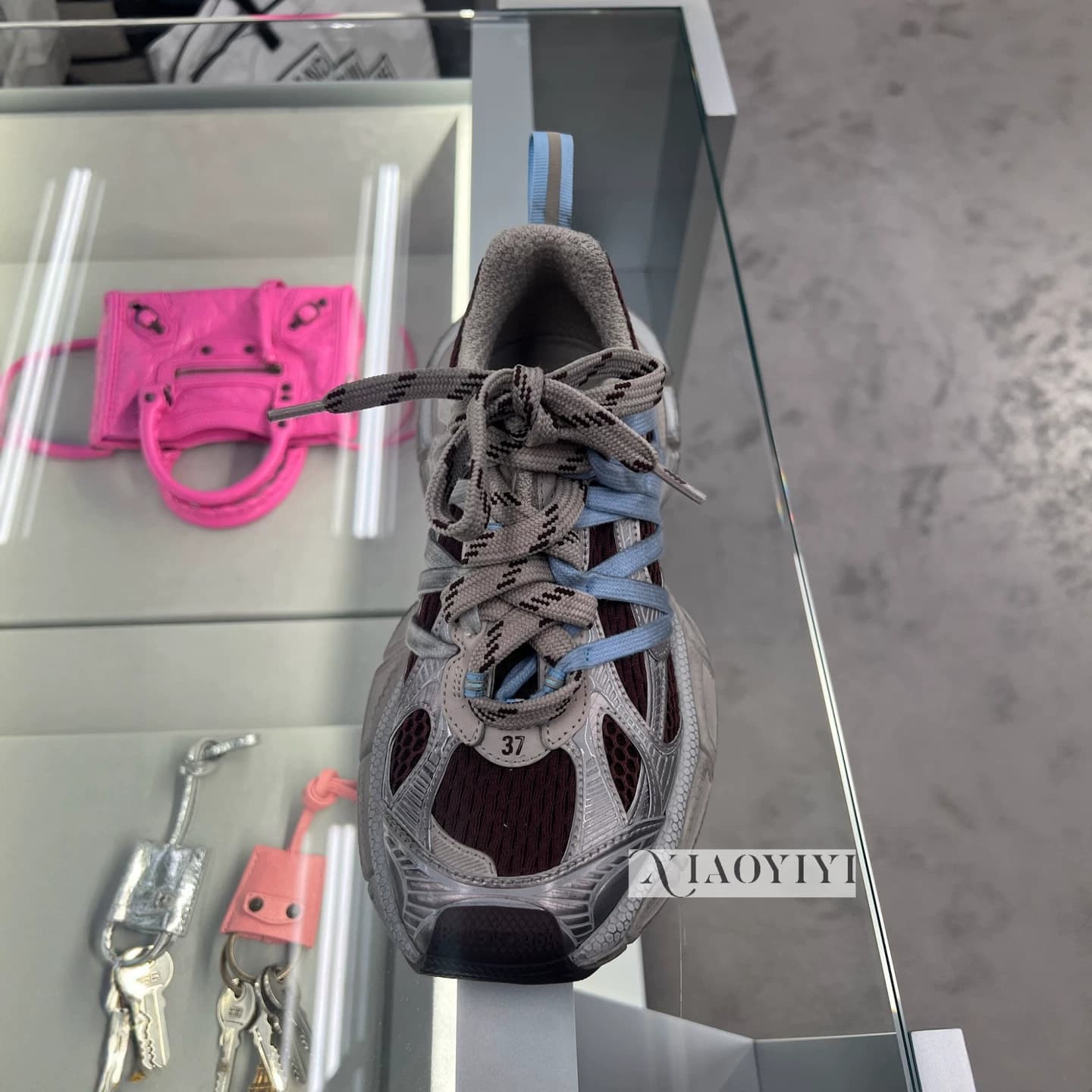 скидка 15% на женскую спортивную обувь Balenciaga Balenciaga 3XL 26 новинка из Европы при покупке обуви old daddy