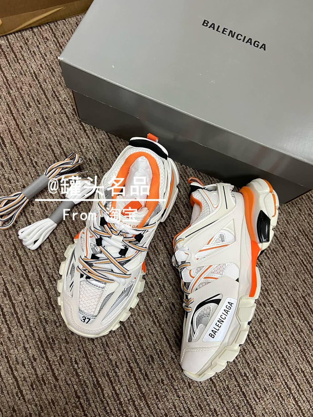 Знаменитая консервированная обувь Balenciaga/Женская спортивная обувь Balenciaga 555032W2GB1