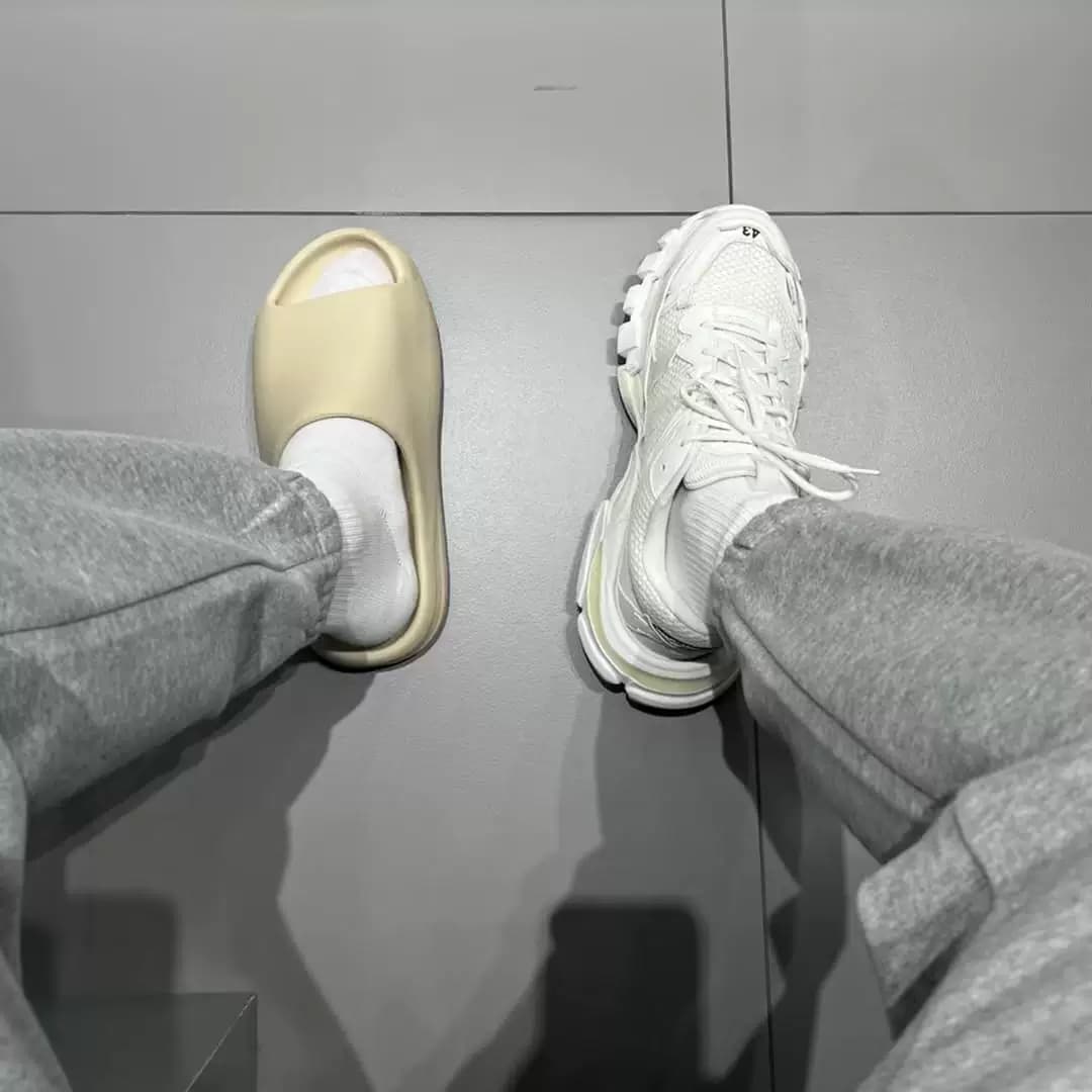Натуральная обувь Balenciaga Balenciaga track3.0 черного и белого цветов, модная повседневная спортивная обувь для папы