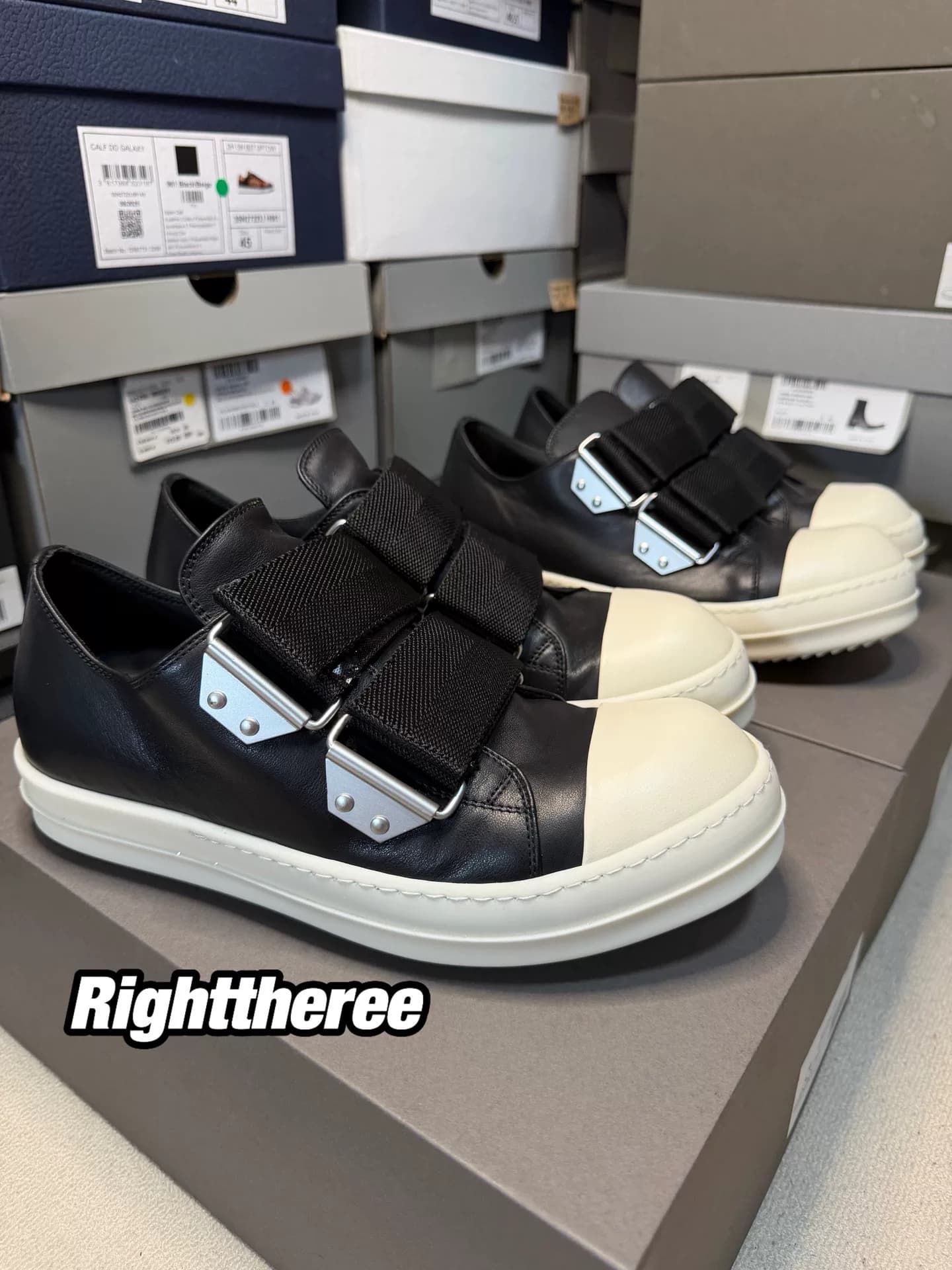 Rick Owens 26SS из черной металлической телячьей кожи с