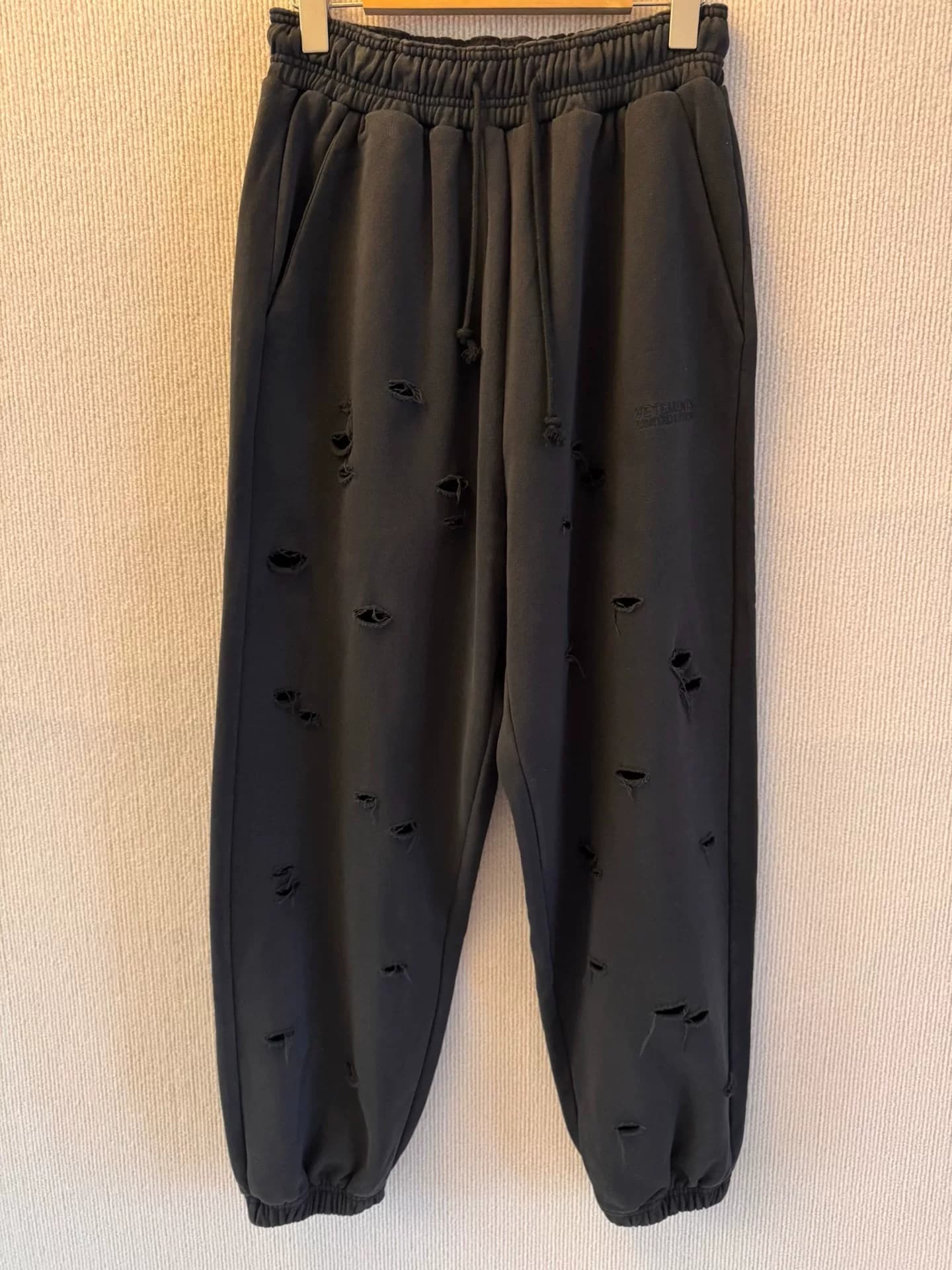 Плотные защитные брюки Vetements high-gram.Черно-серый размер S, рекомендуется носить людям весом до 150 кг