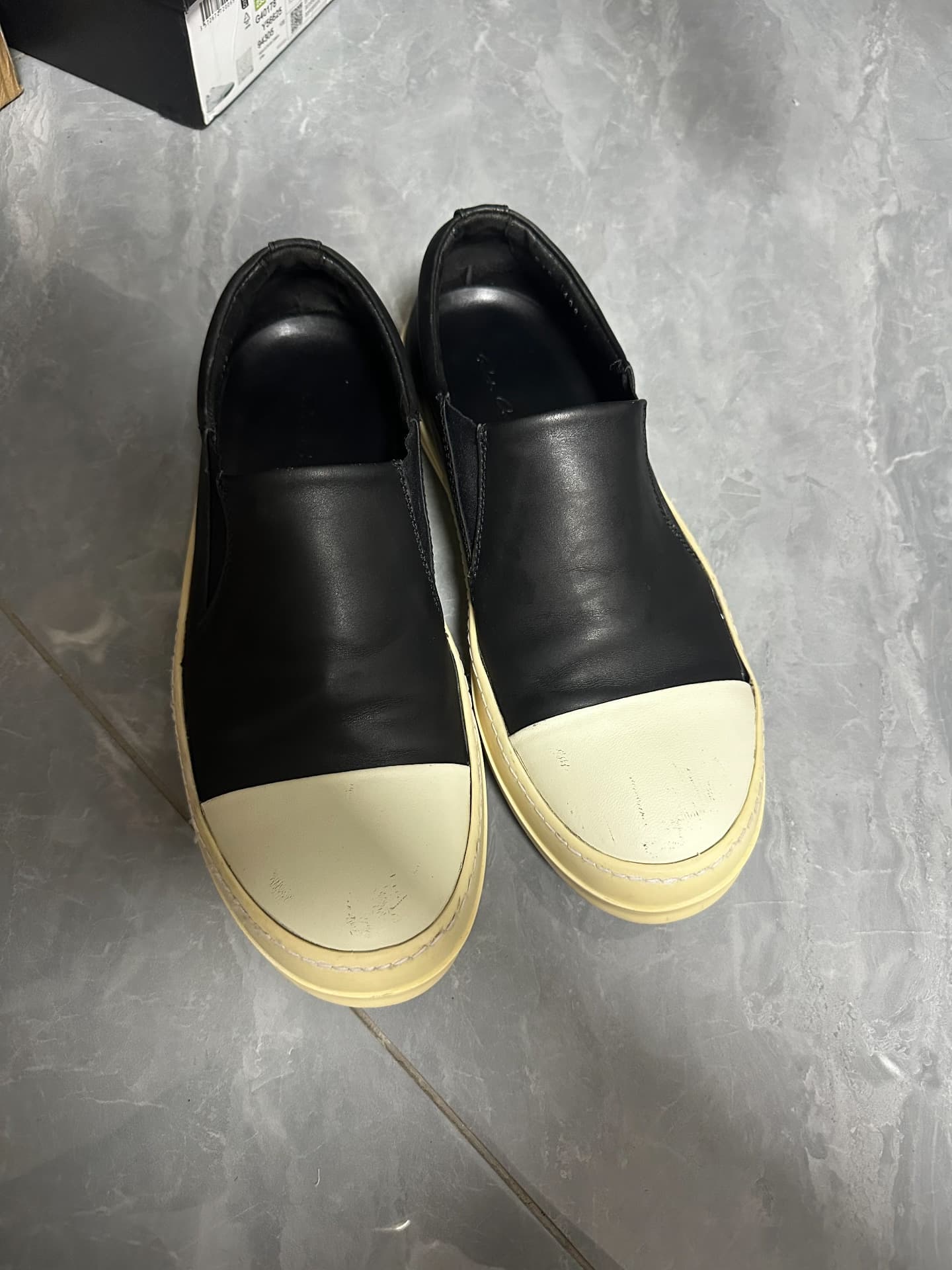Оригинальные мокасины rickowens main line из воловьей кожи на плоской подошве со вкусом молока