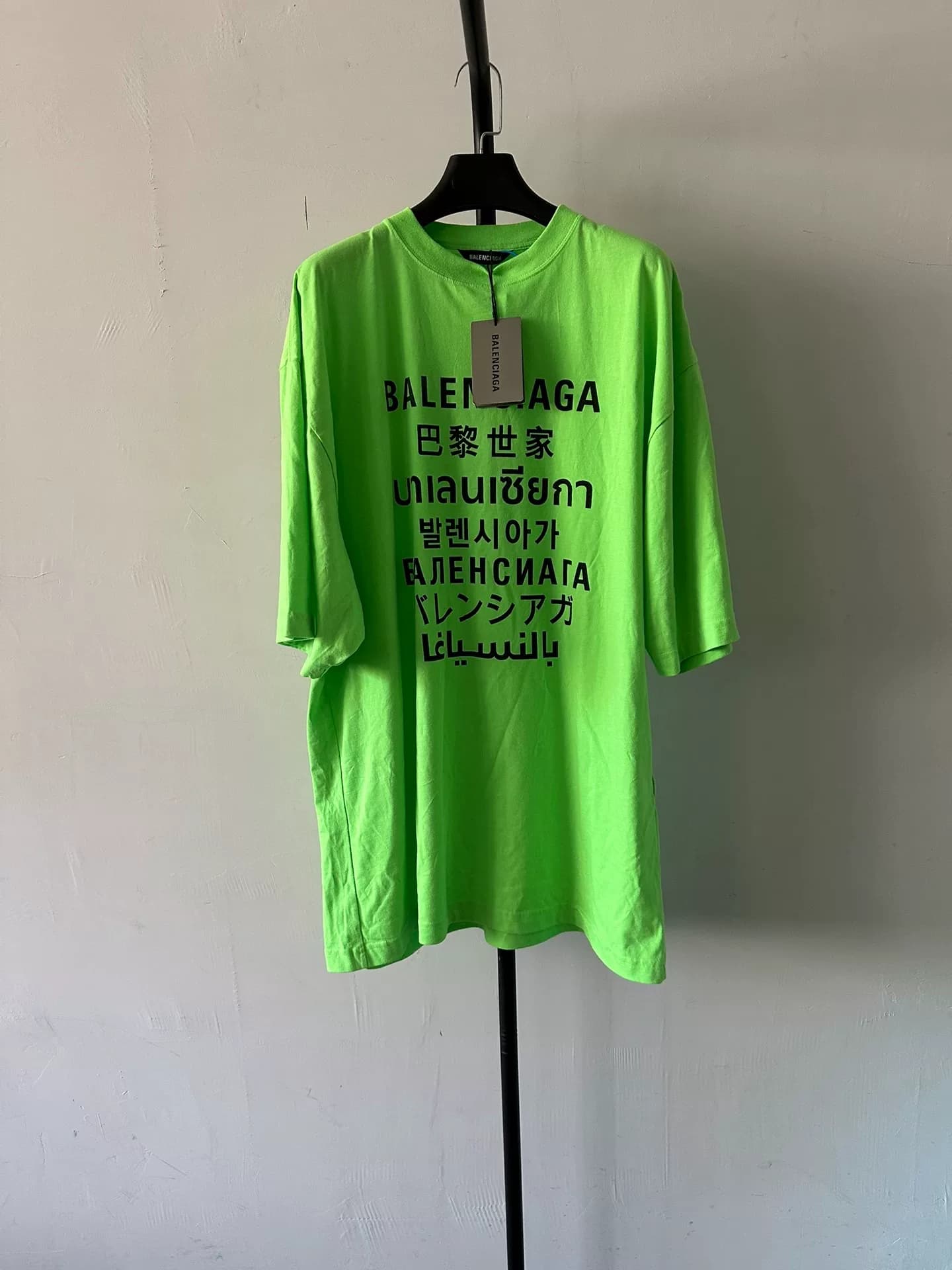 Мужская футболка с короткими рукавами Balenciaga Balenciaga с надписью на семи языках