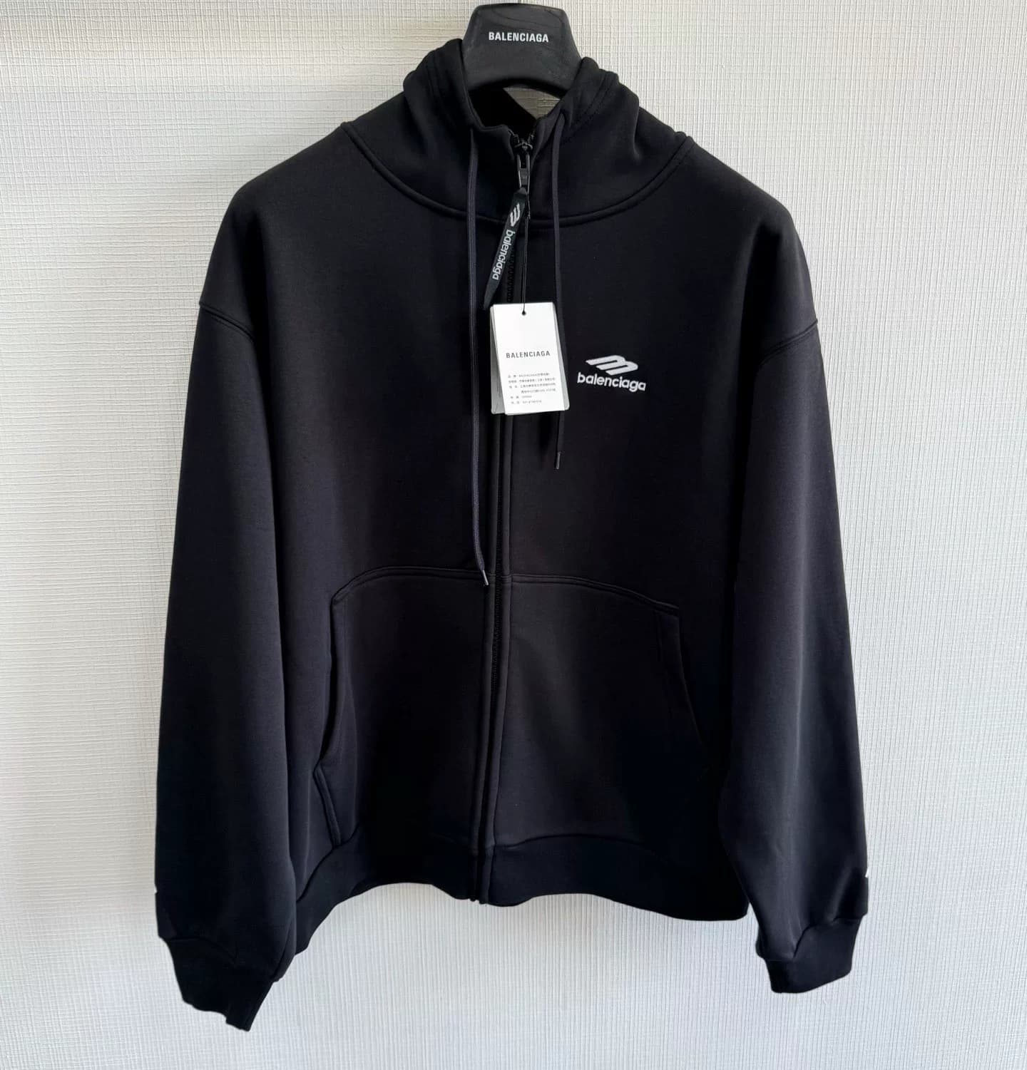 Balenciaga Серия зимней лыжной одежды Balenciaga FW25