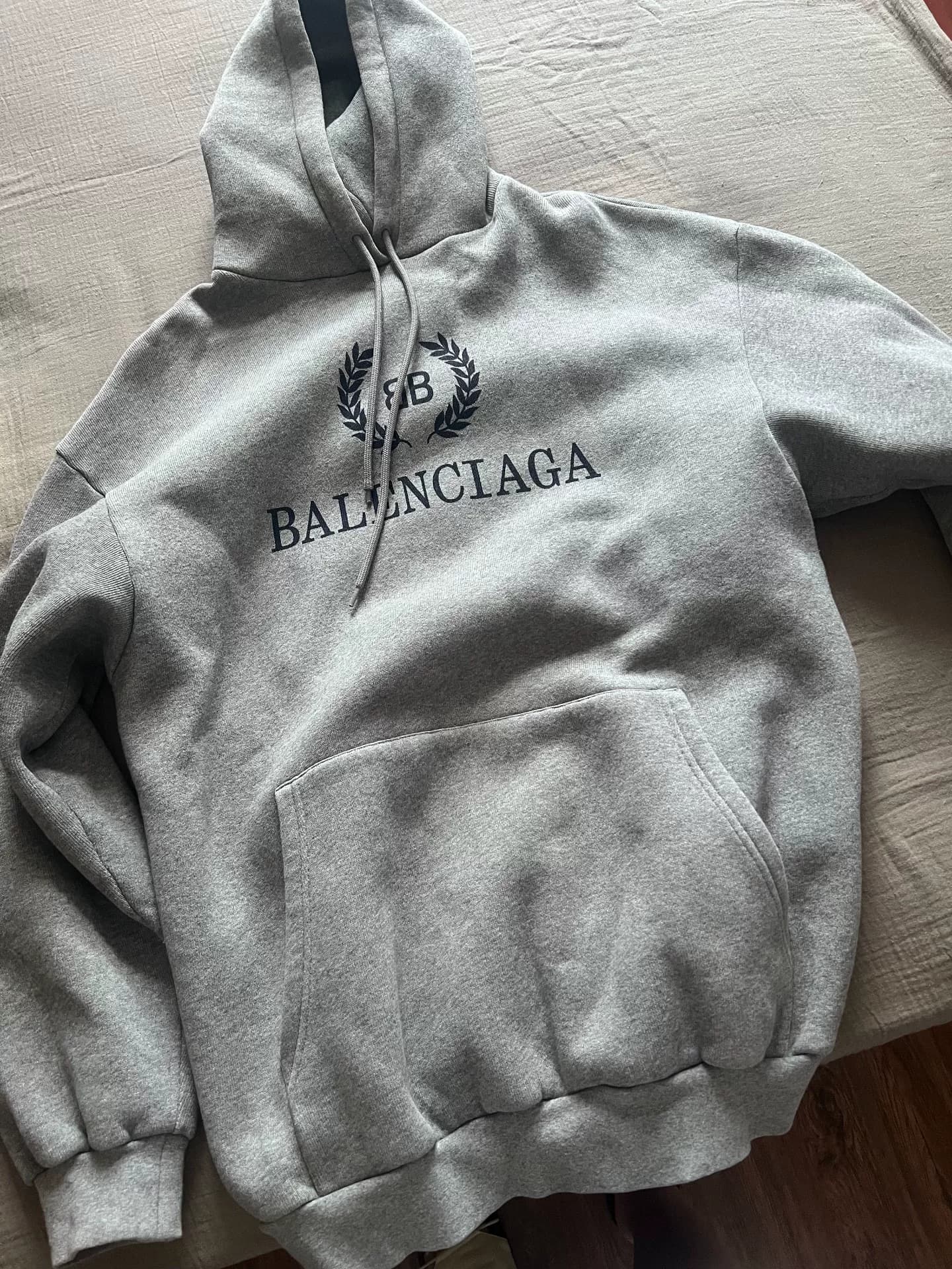 Свитер с капюшоном Balenciaga Balenciaga "Пшеничный колос"