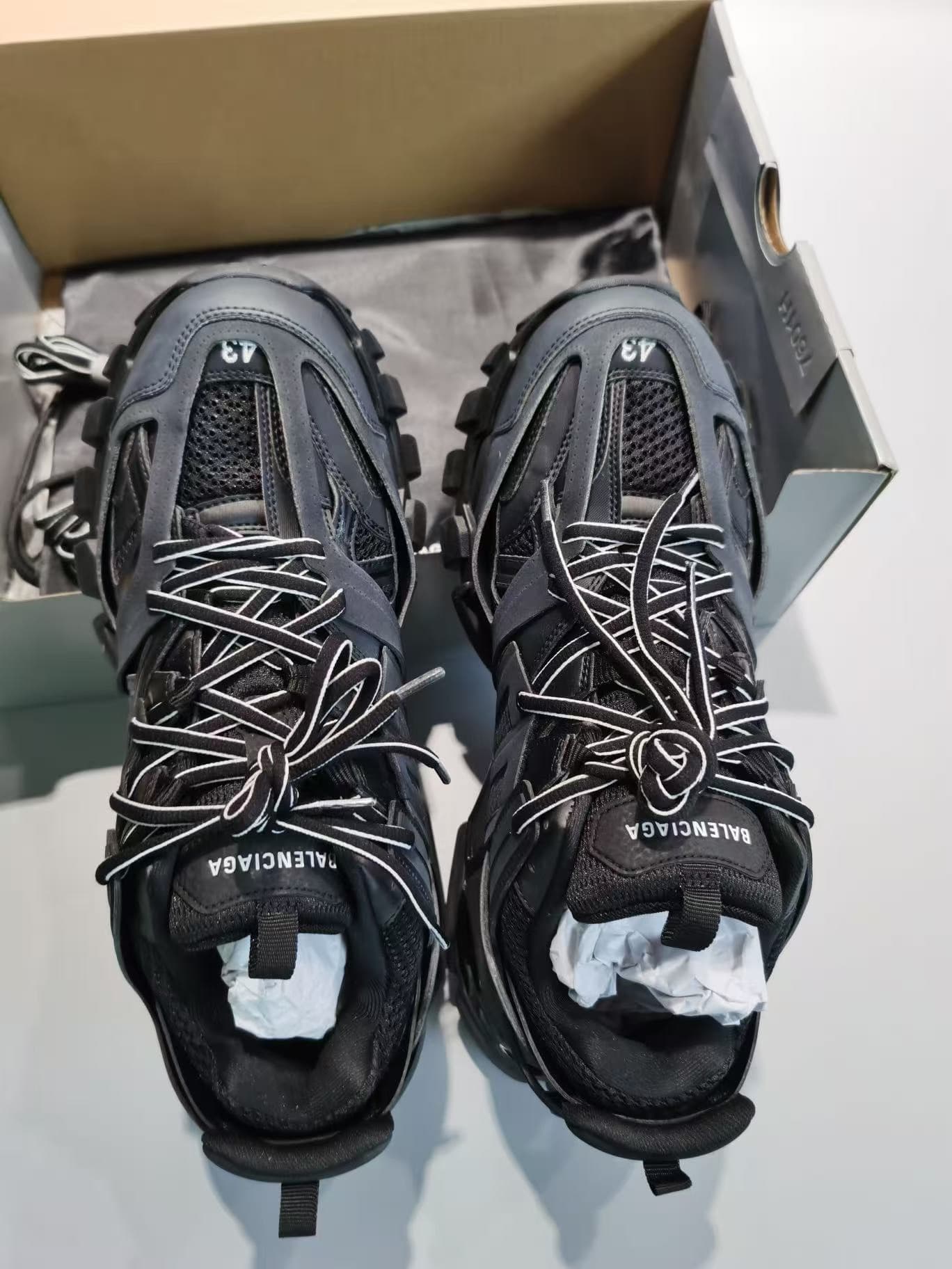Давление Balenciaga Balenciaga Track 1.0