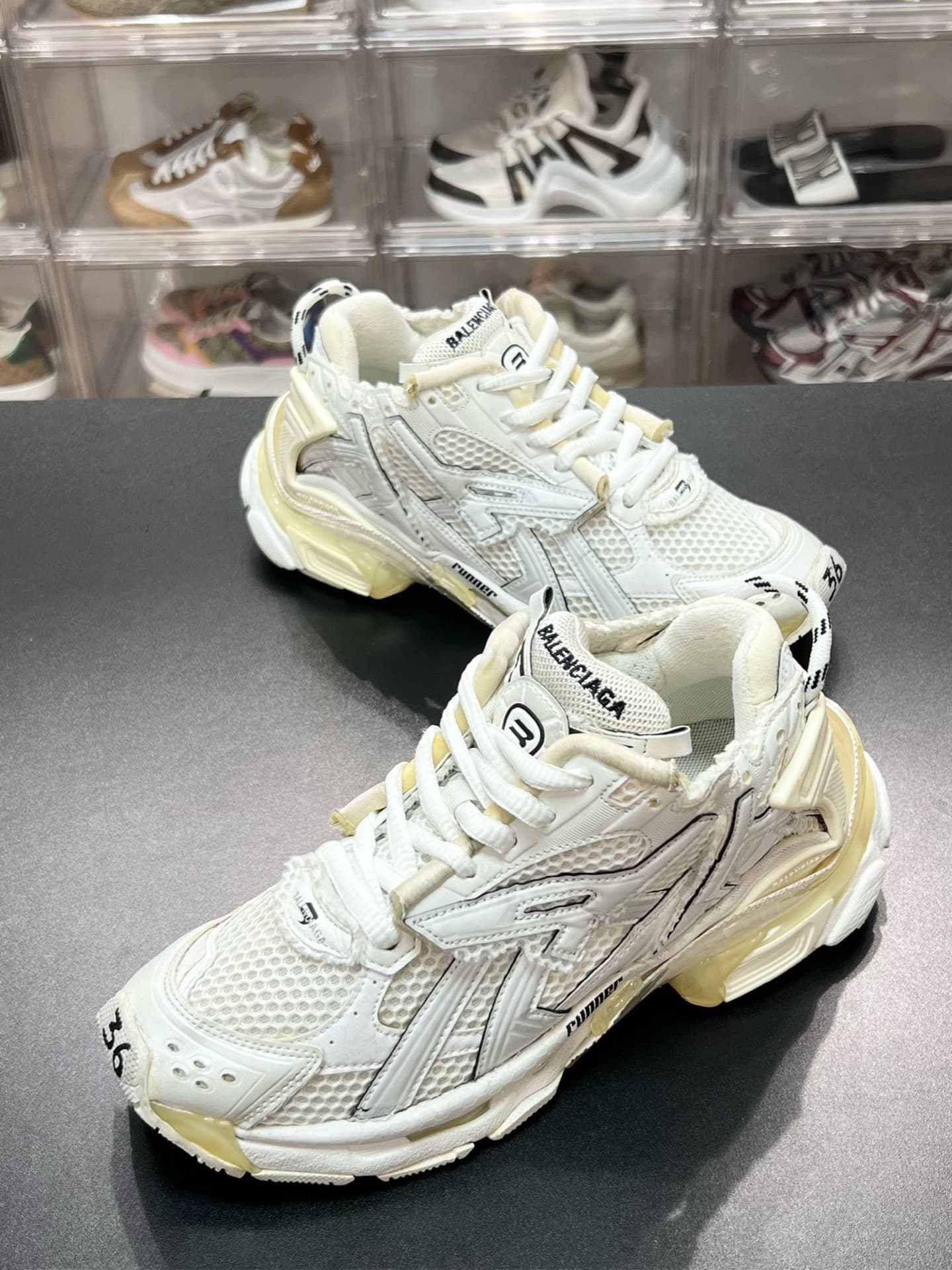 Кроссовки Balenciaga Balenciaga Белый Размер 36