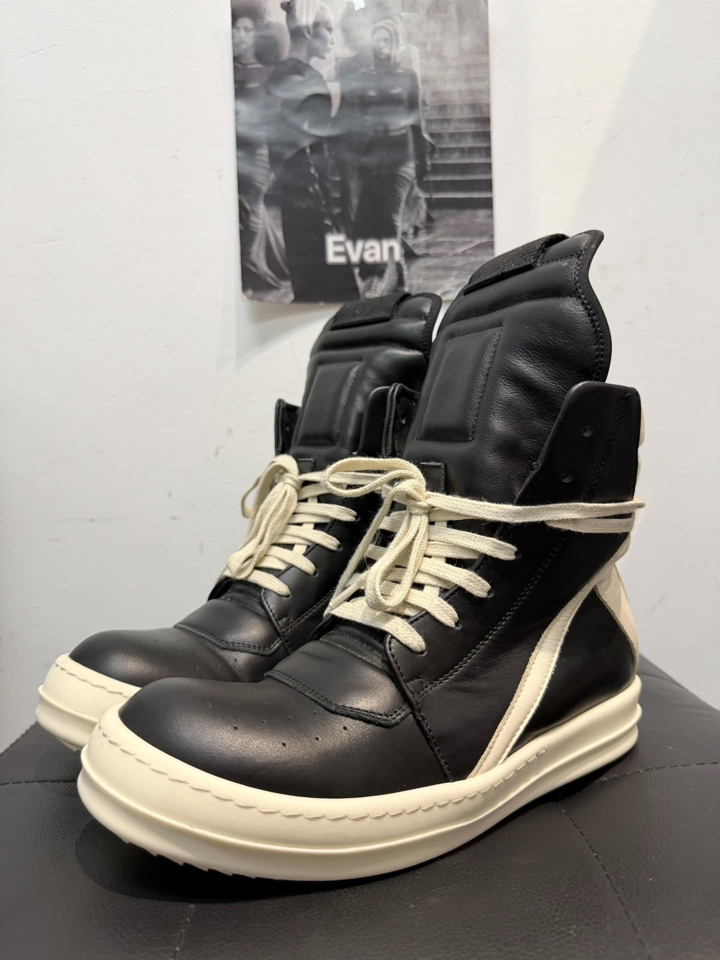 Новая линейка RickOwens ro main с классическим черно-белым верхом из воловьей кожи в стиле перевернутый треугольник перевернутая тройка