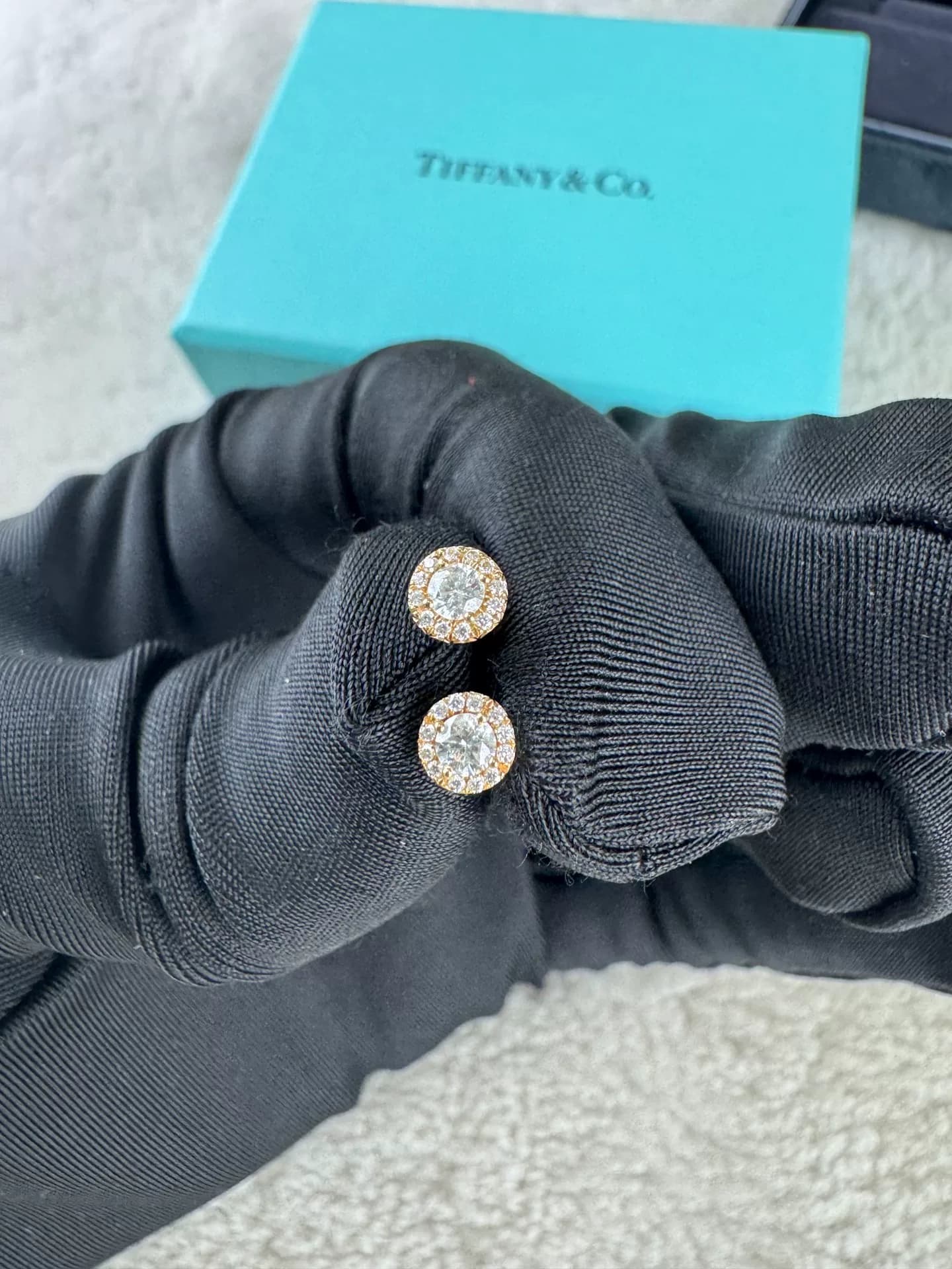 Tiffany Серия Tiffany +Soleste +Серьги с бриллиантами из розового золота 18 карат