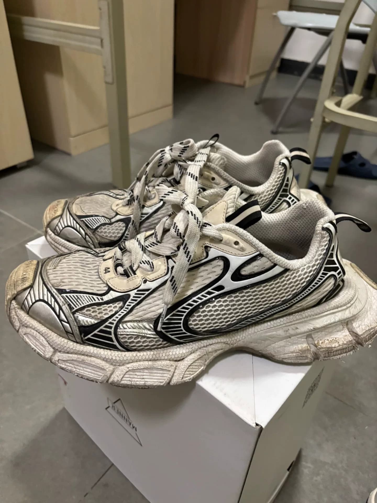 Кроссовки Balenciaga 3XL 'папа'