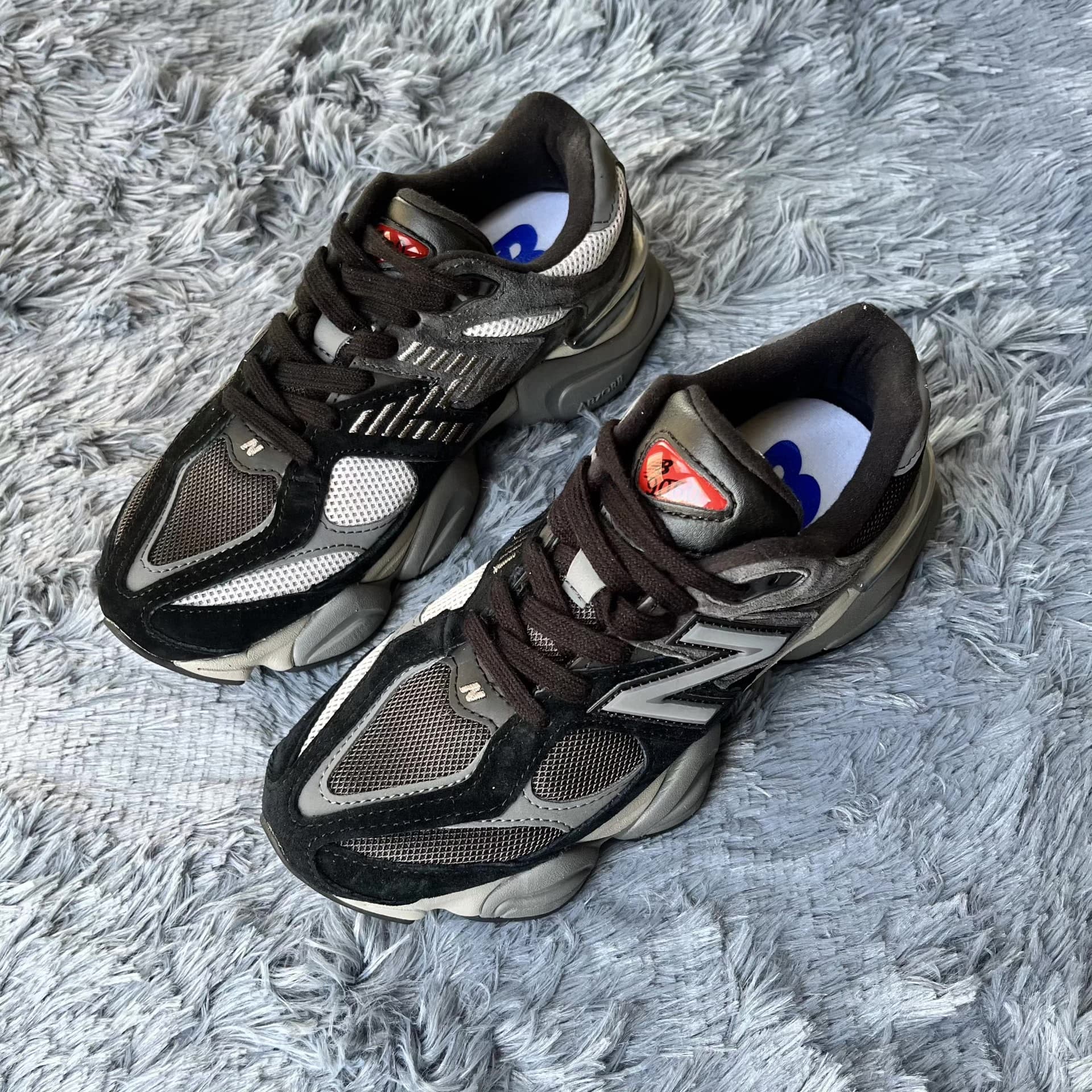 Оригинал New Balance серия 9060 черно-серый