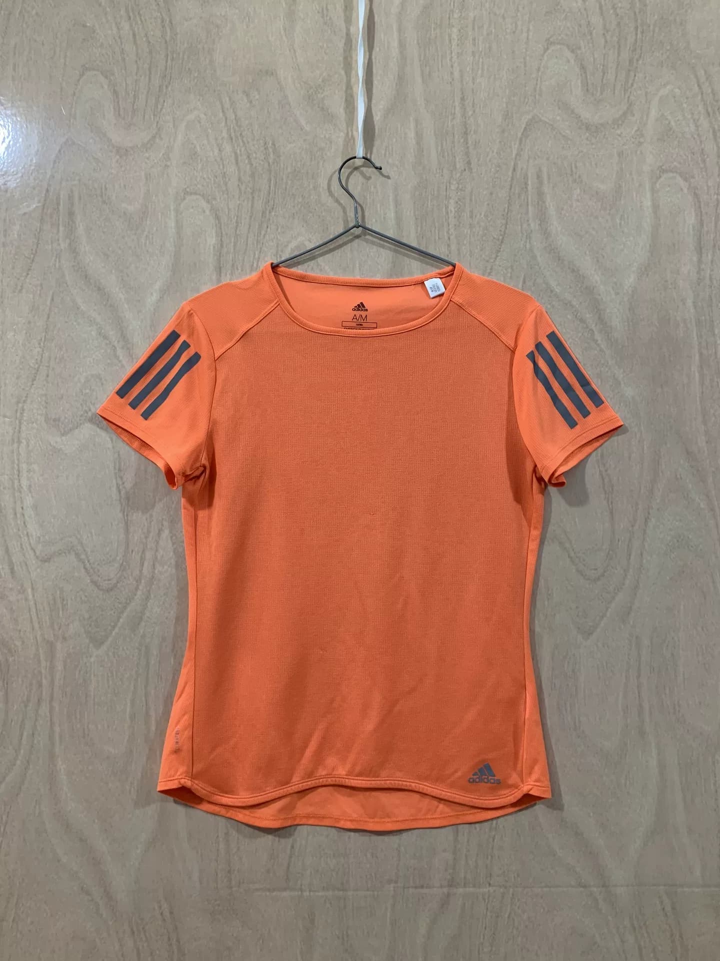 Женская спортивная футболка Adidas с коротким рукавом
