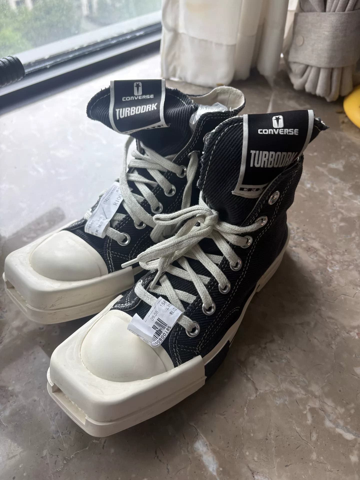 Кобрендинг Rick+Owen+Converse +DRKSHDW+Converse