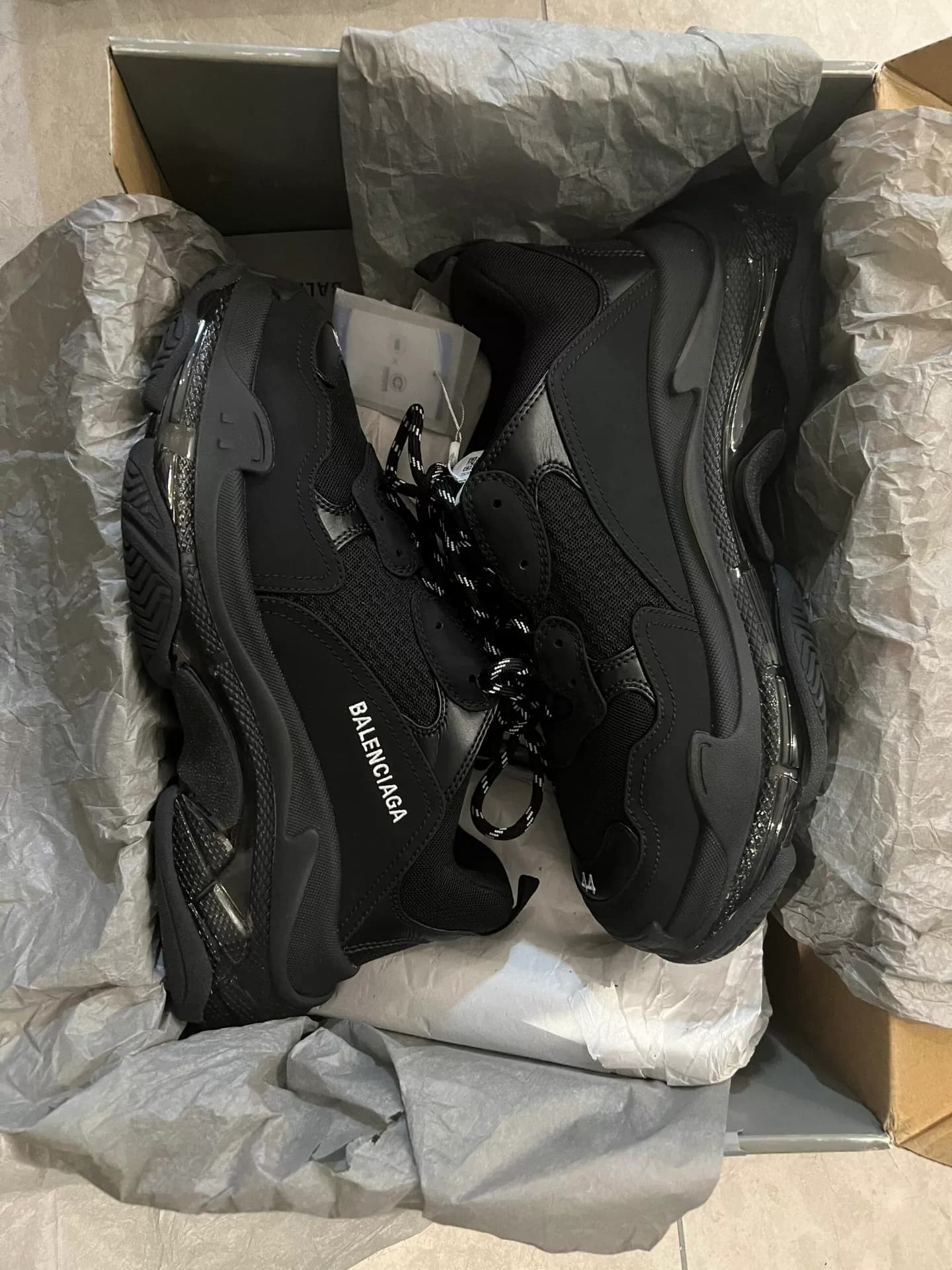 Balenciaga Balenciaga Тройной размер S D