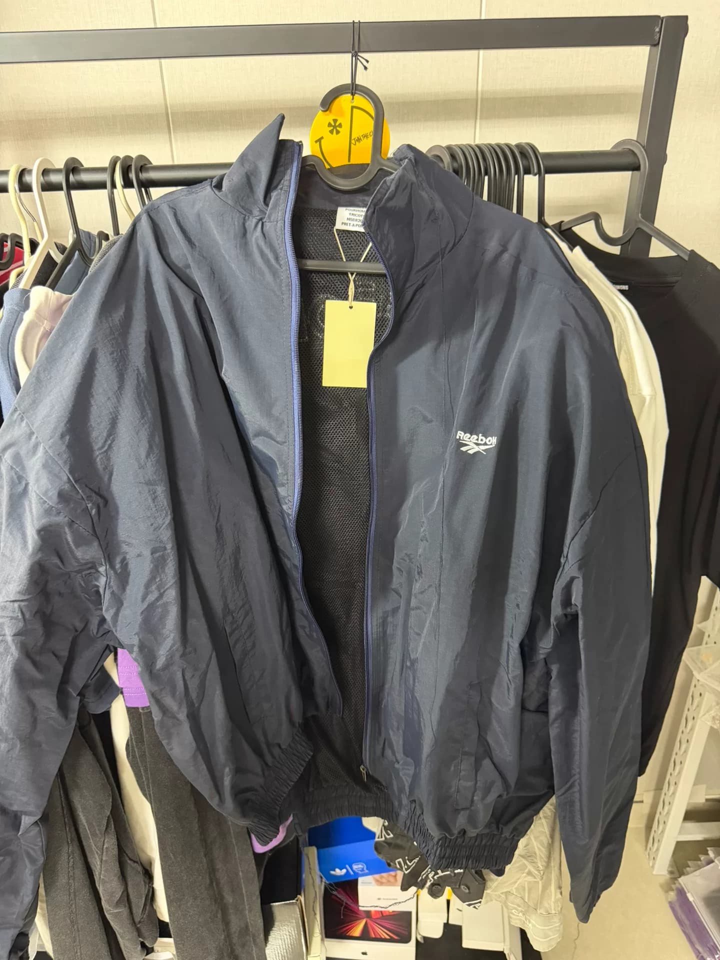 Совершенно новая кобрендовая куртка Vetements x Reebok, размер L (