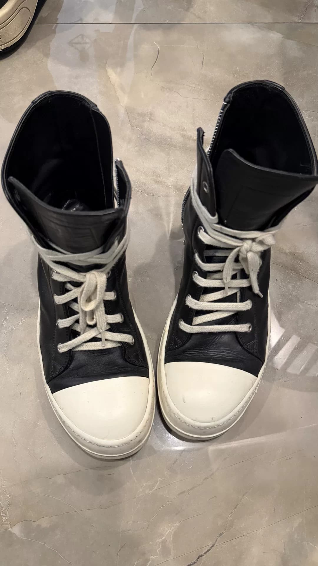 Бесплатная доставка!Кроссовки RICK OWENS main line big converse с высоким берцем, черно-белые в тон, материал - воловья кожа