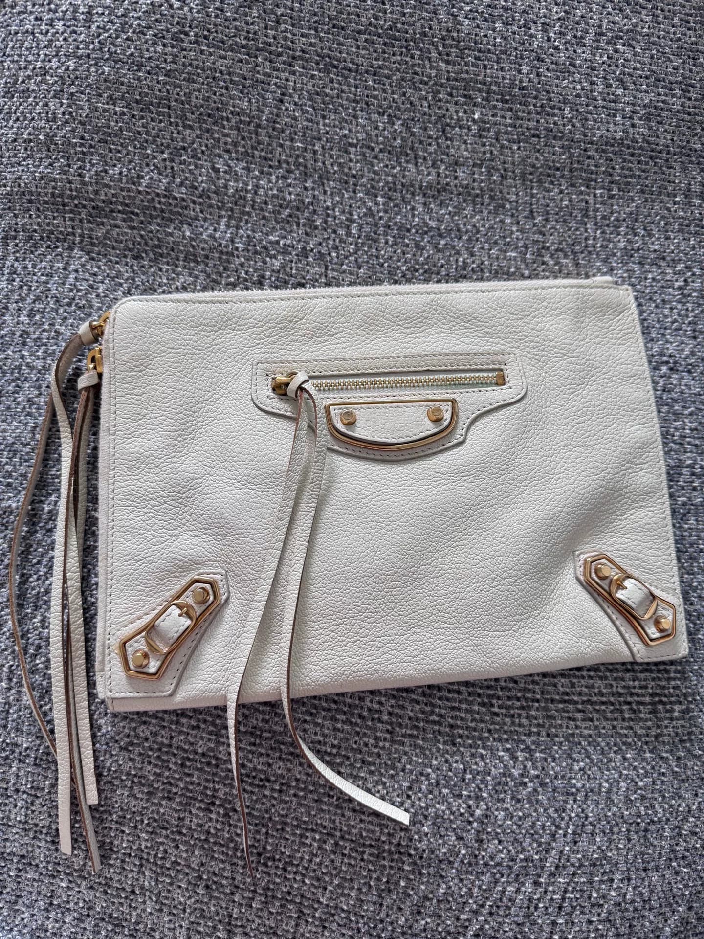 Белая сумочка Balenciaga от balenciaga, новинка 95 года, ультранизкая цена,