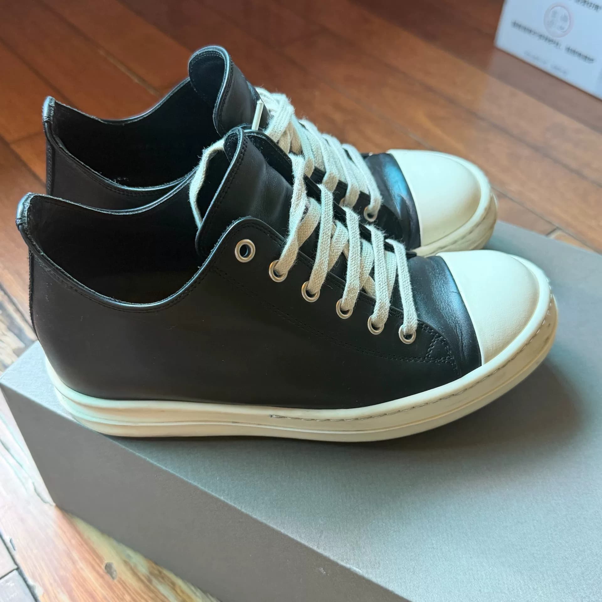 RICK OWENS/RO круглый вырез на шнуровке из телячьей кожи с круглым вырезом для жизни и досуга
