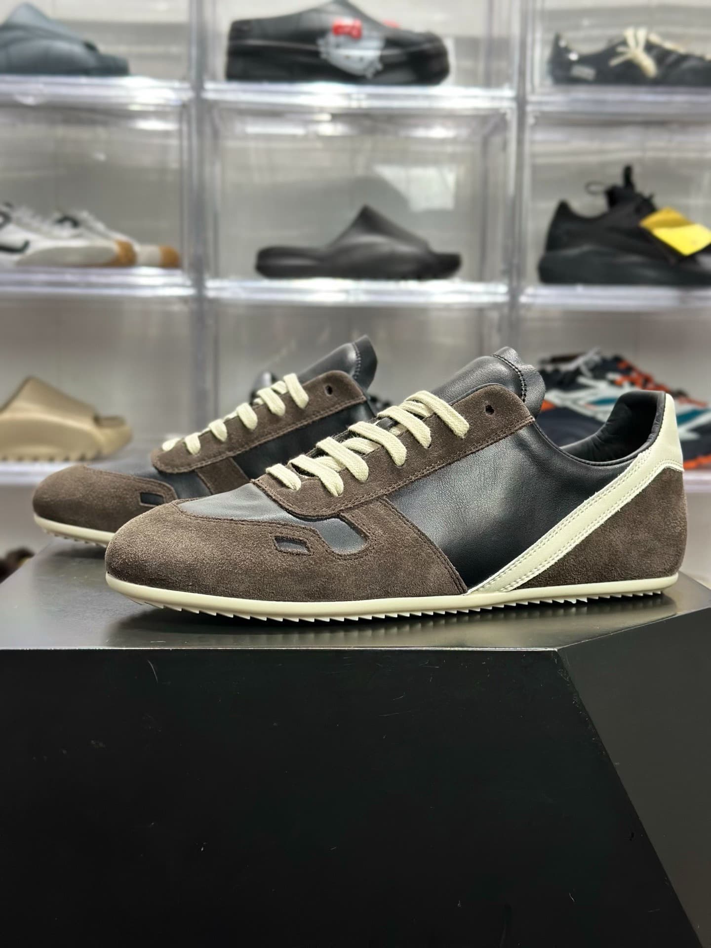 РИК ОУЭНС Серия RICK OWENS RO RUNNER Германия