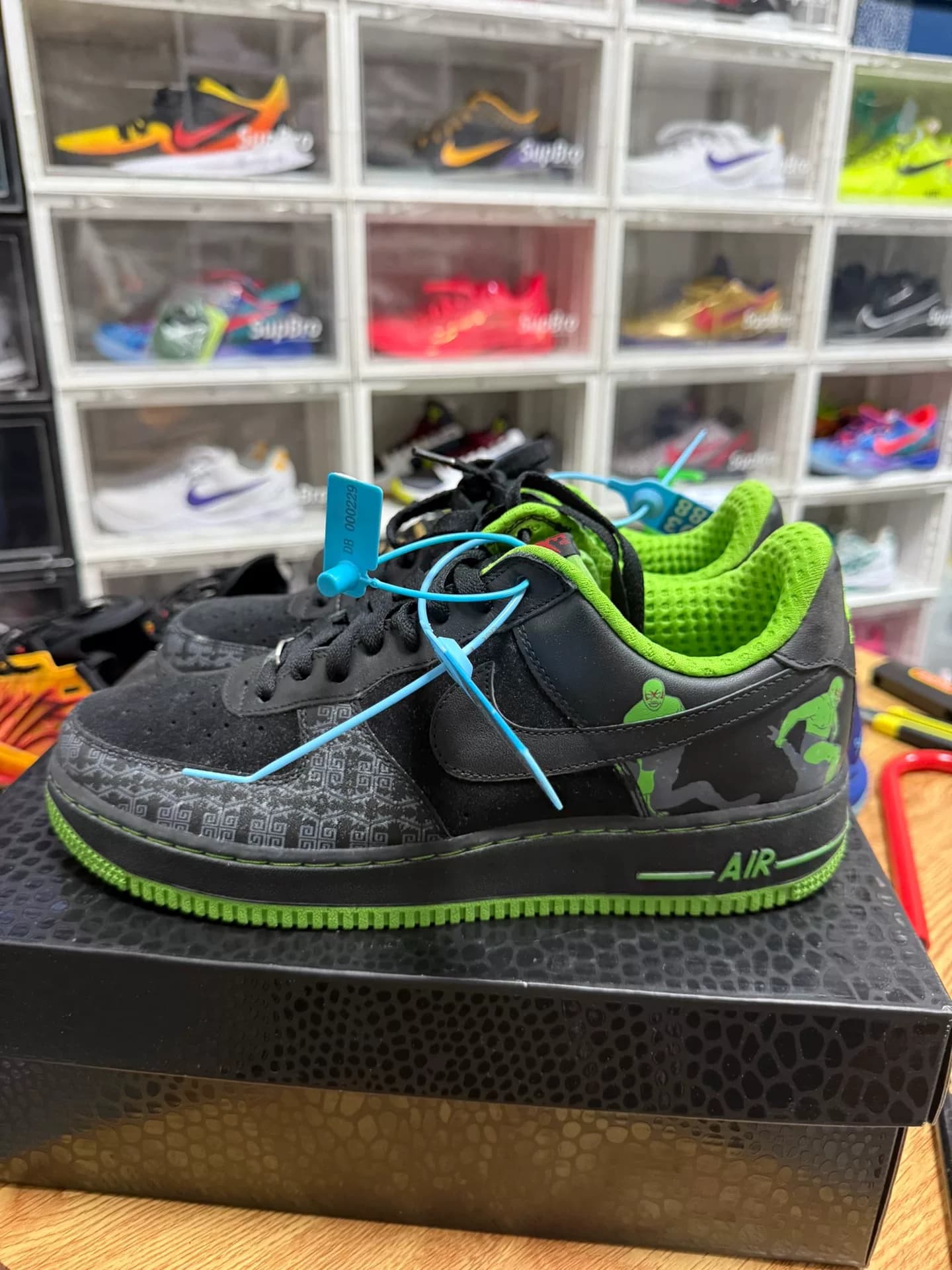 Кроссовки Nike Air Force 1 Premium “Луч