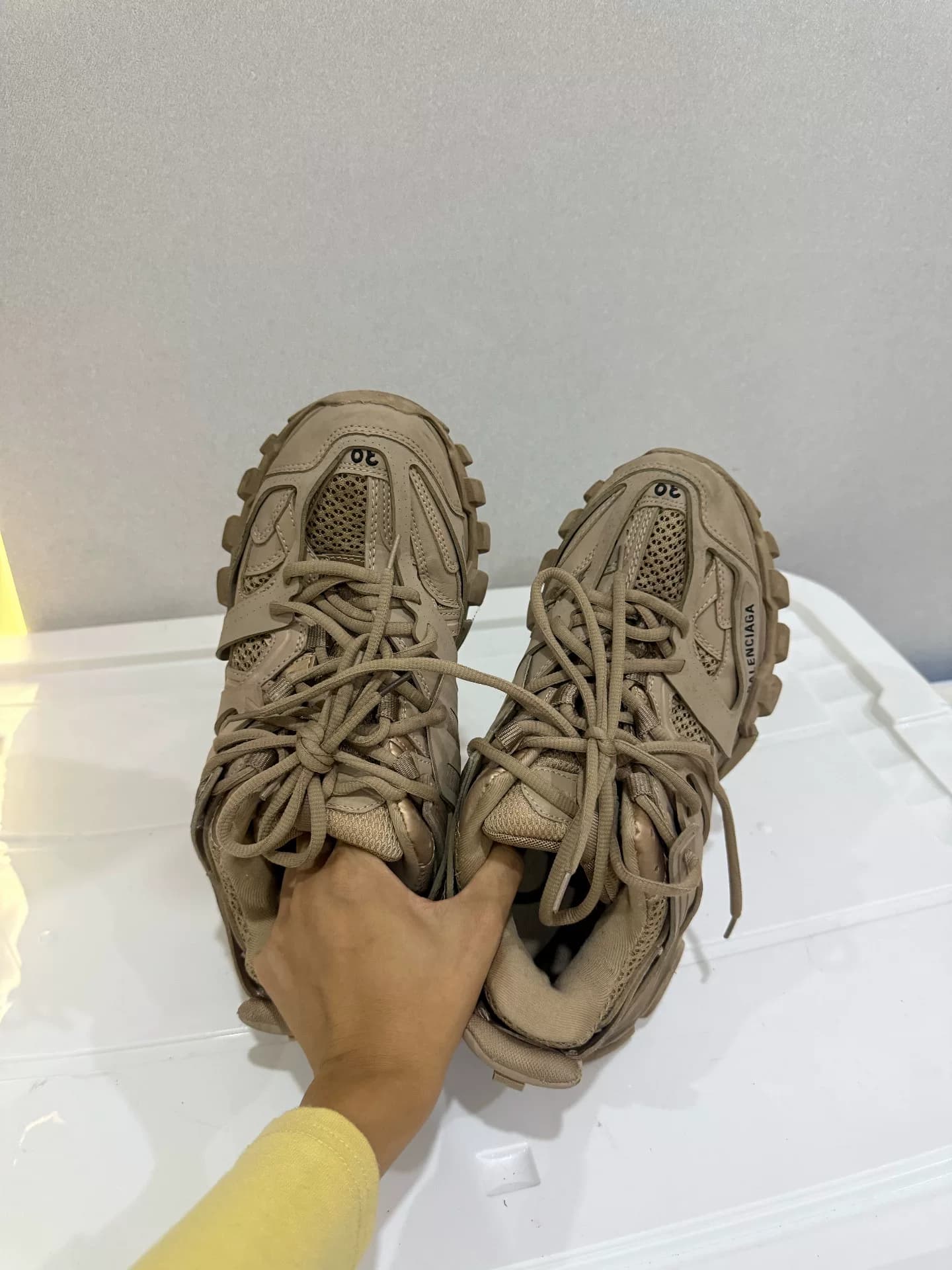 Кроссовки Balenciaga Balenciaga Track Daddy, цвет чайно-молочный, размер 39