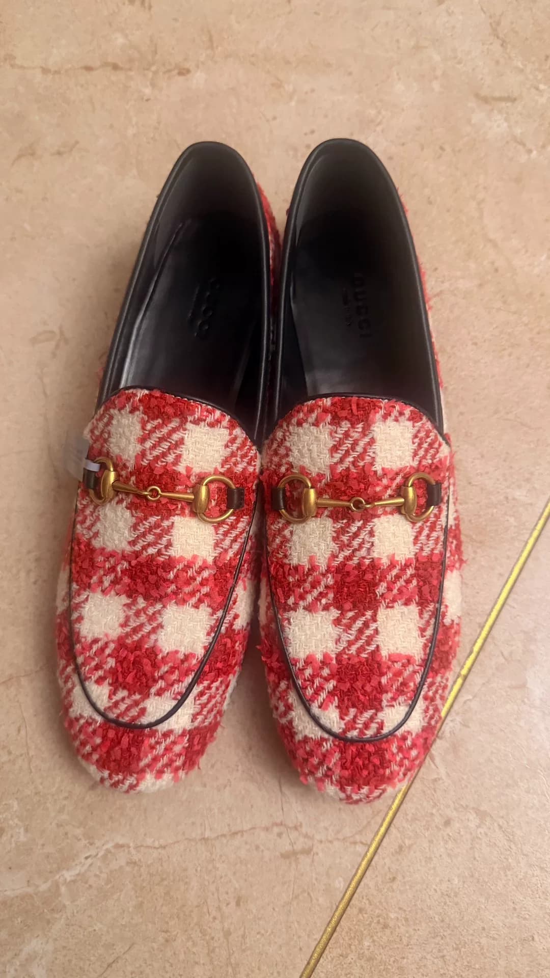 Повседневные туфли GUCCI на плоской подошве Gucci, женские, красные, размер 39, абсолютно новые