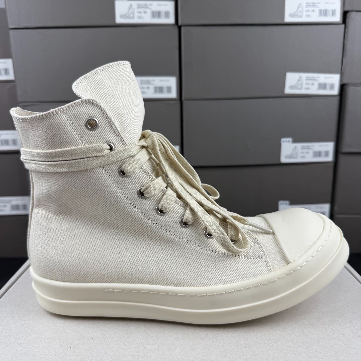 Серые парусиновые кроссовки Converse от RICK OWENS из натуральной кожи с высоким берцем.