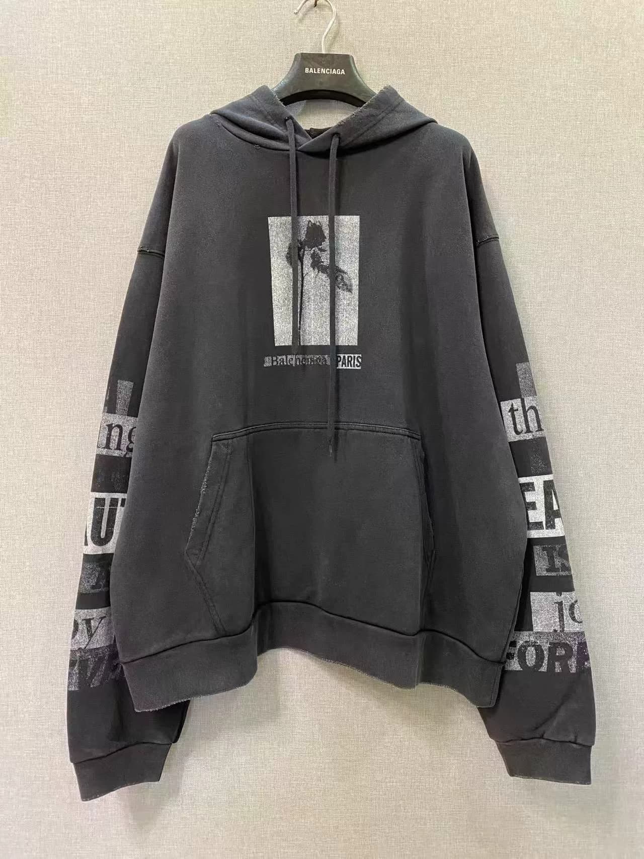 Gaoding Balenciaga - Вечная радость Парижа