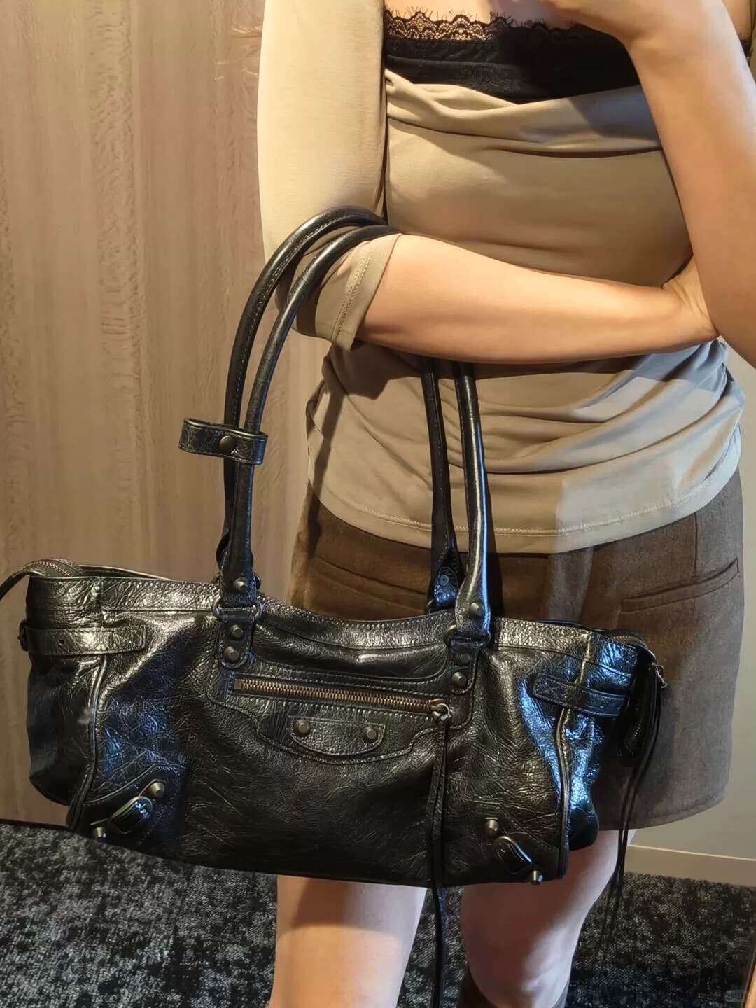 Balenciaga Парижская Бьеска Le City машина