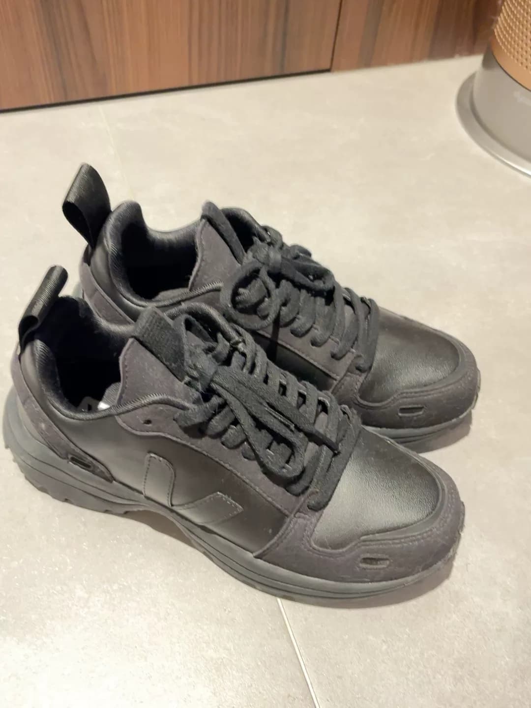 Кобрендовые черные кроссовки RICK OWENS x VEJA, размер 40,