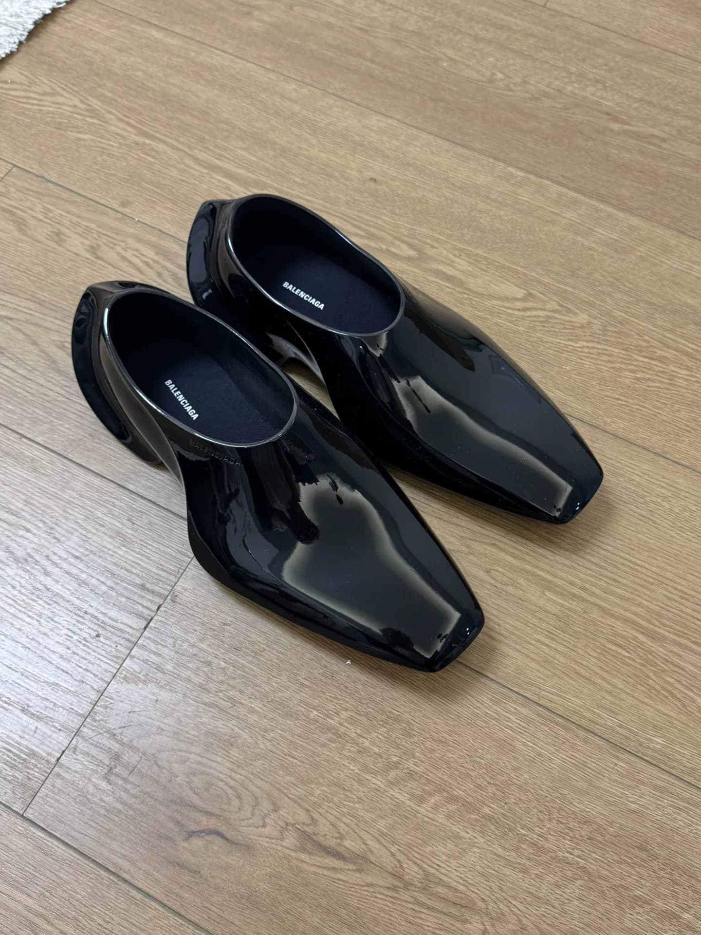 Кроссовки Balenciaga Balenciaga Space Ярко-черного цвета