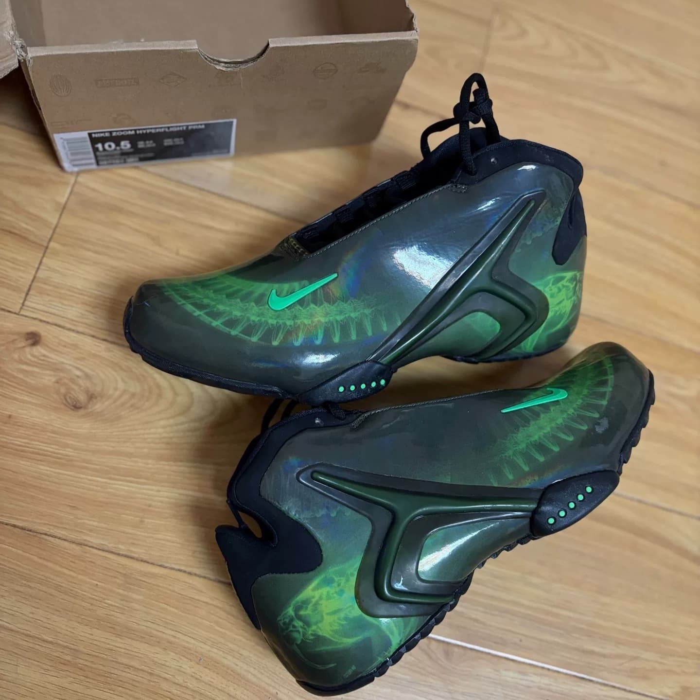 Кроссовки Nike Hyperflight в стиле хип-хоп thunder black green snake bone соответствуют цвету 4