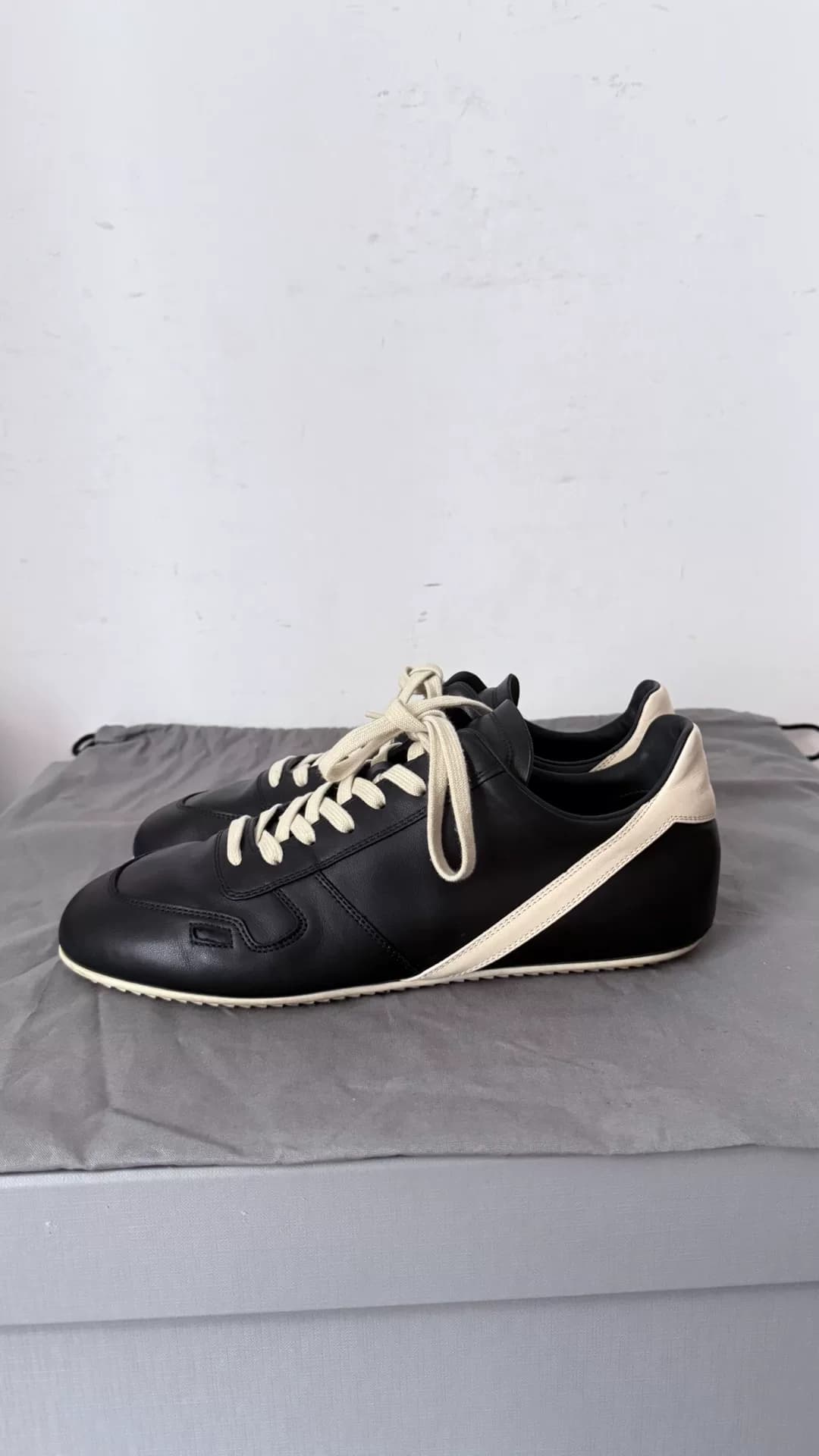 Рик Оуэнс, 25-летний боец, rickowens r