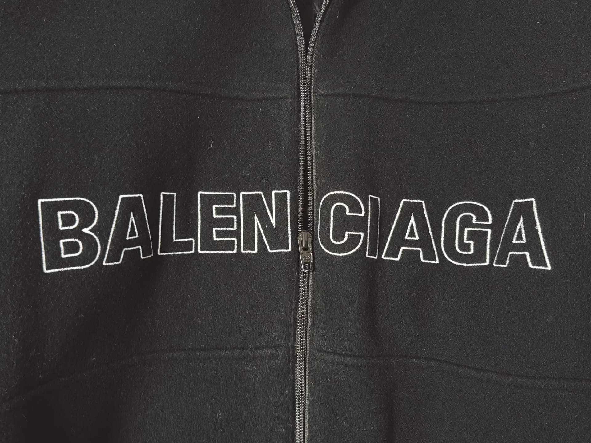Куртка на молнии с принтом большого логотипа Balenciaga от Balenciaga