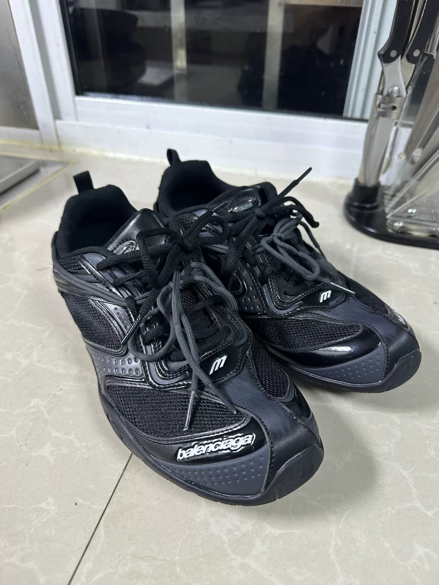 Balenciaga balenciaga Radar черный, размер 43 (обычно 4
