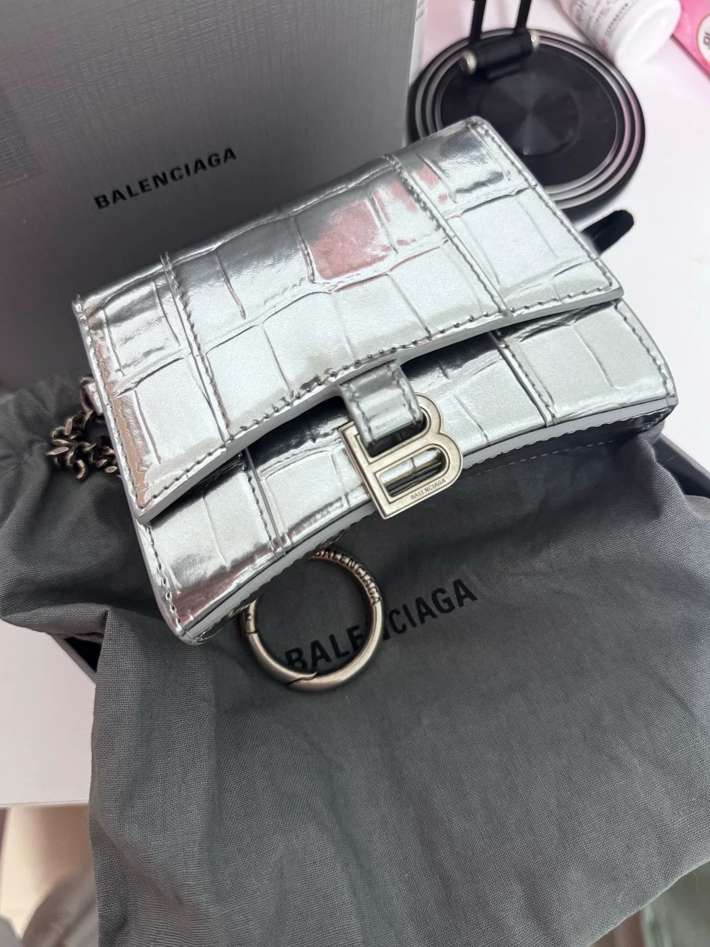 Мини-сумка Balenciaga Mini с песочными часами и серебряным тиснением под крокодила Mini