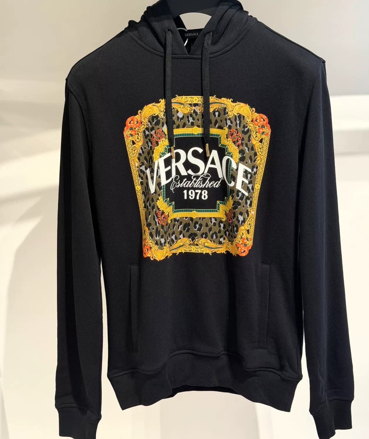 Мужской свитер с капюшоном от Versace Версаче