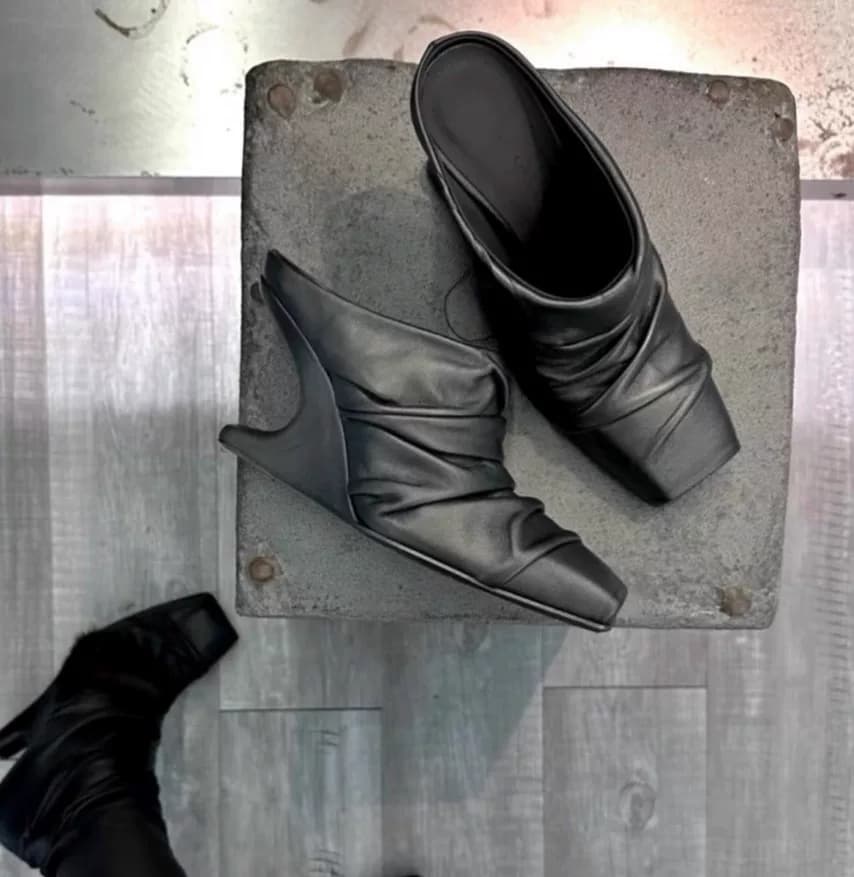 клинья из овечьей кожи особой формы rickowens, серебристый металлик оружейного цвета