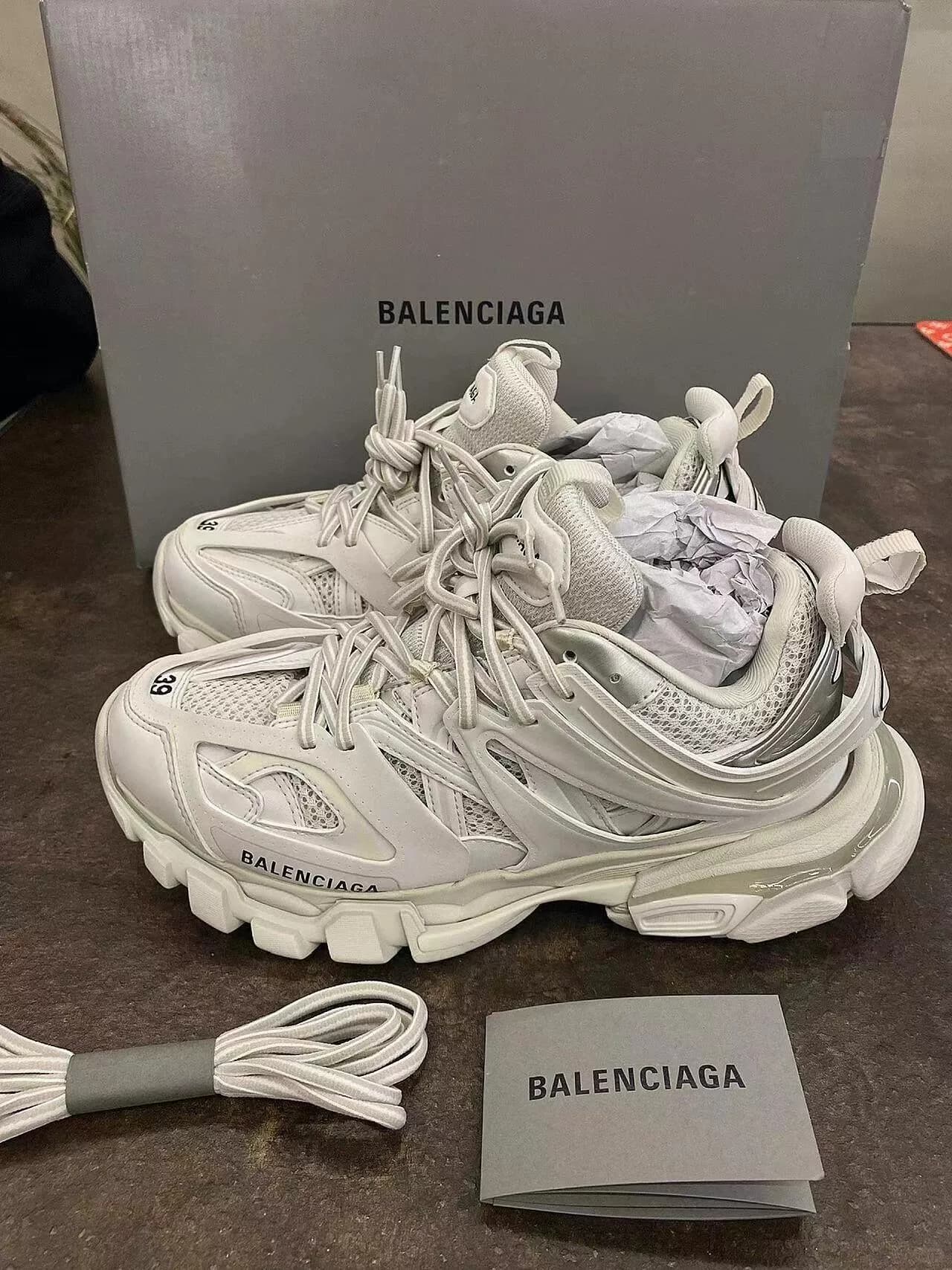 Кроссовки Balenciaga Balenciaga на толстой подошве со шнуровкой
