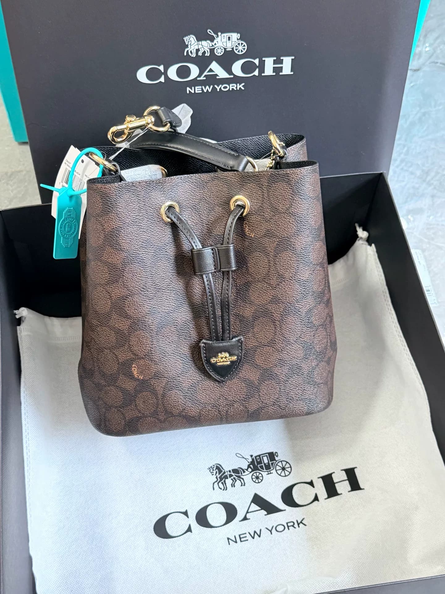 Оригинальный мешок для пыли COACH + упаковочная коробка + идентификационный сертификат, полный комплект оригинальных аксессуаров, получите
